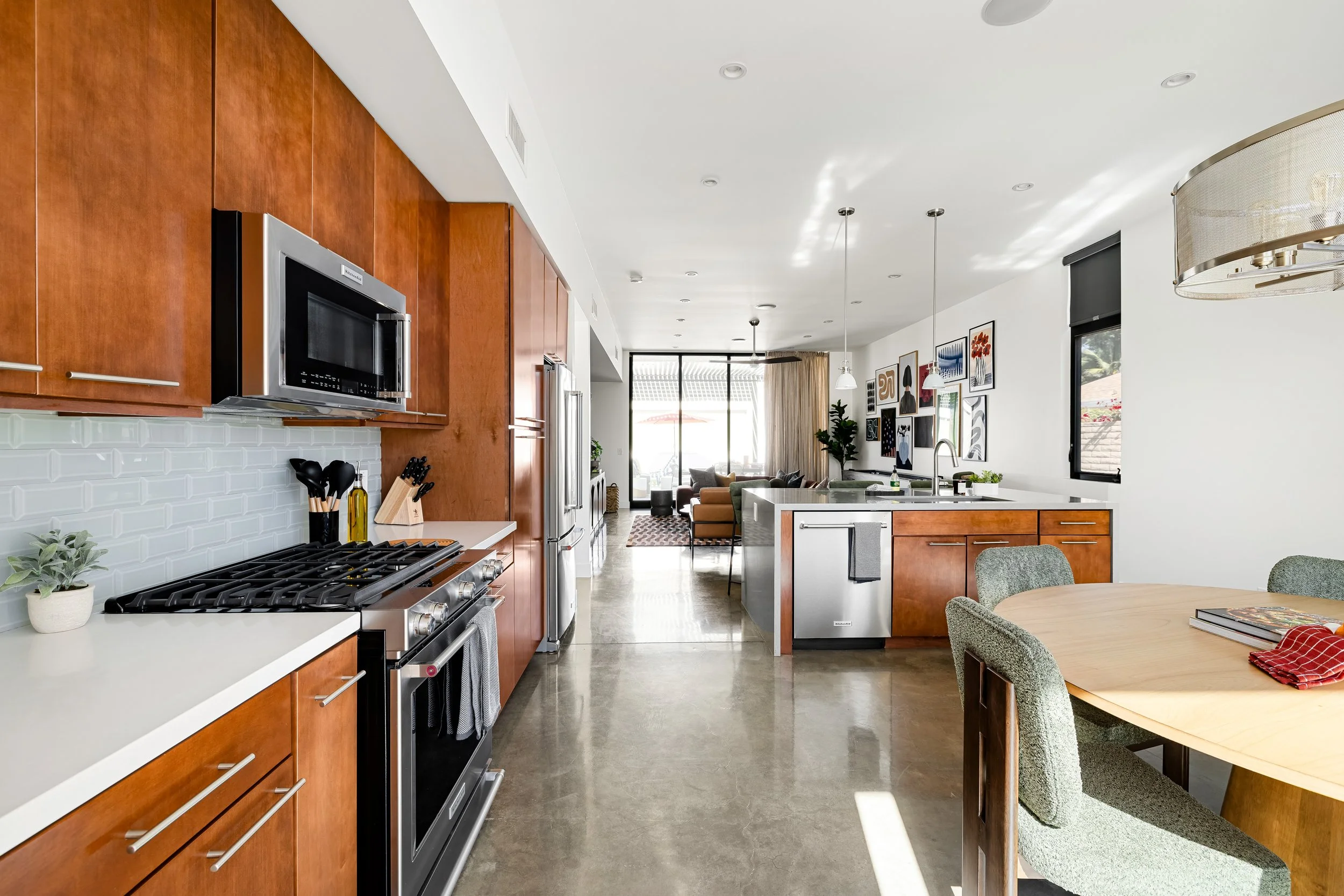 514 W Mariposa_34.jpg