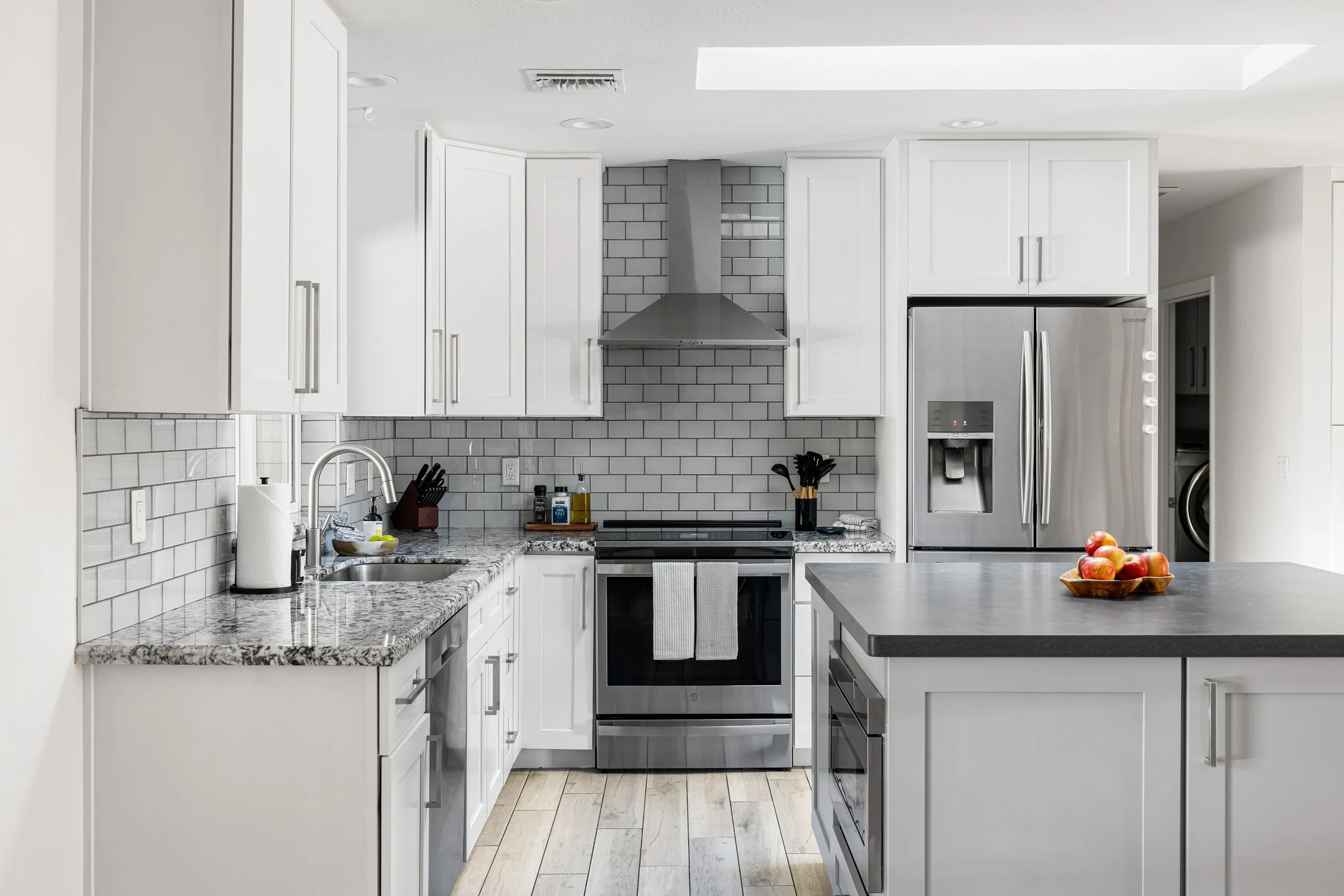 6252 E Evans _15.jpg