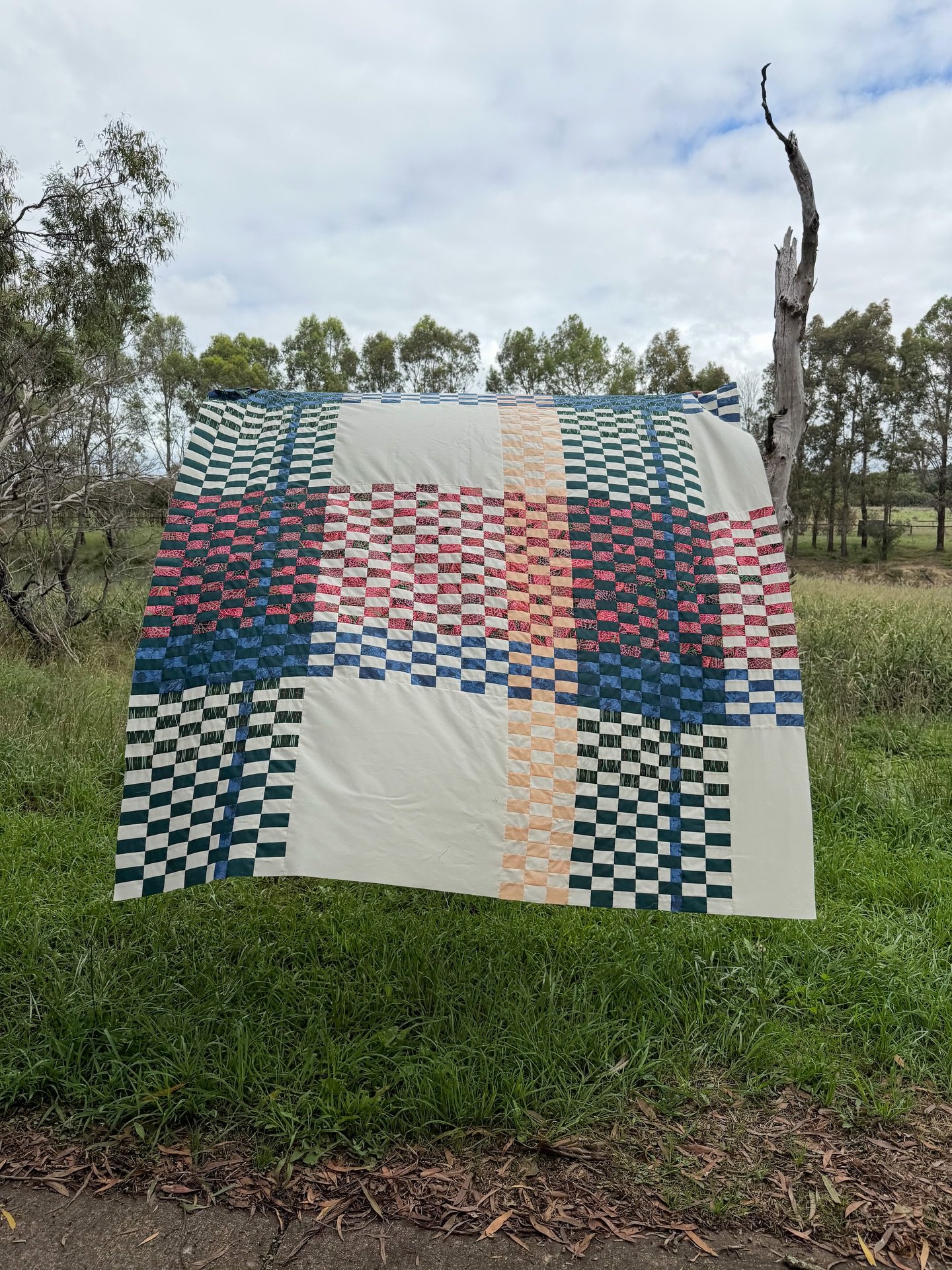 Palette cleanser 🍒 same Weavery bones, completely different mood.

There&rsquo;s a beautiful green woven cotton from Portugal I&rsquo;ve held onto for years. Also a favourite Liberty I bought in Japan, and trusted prints and solids all negotiating i