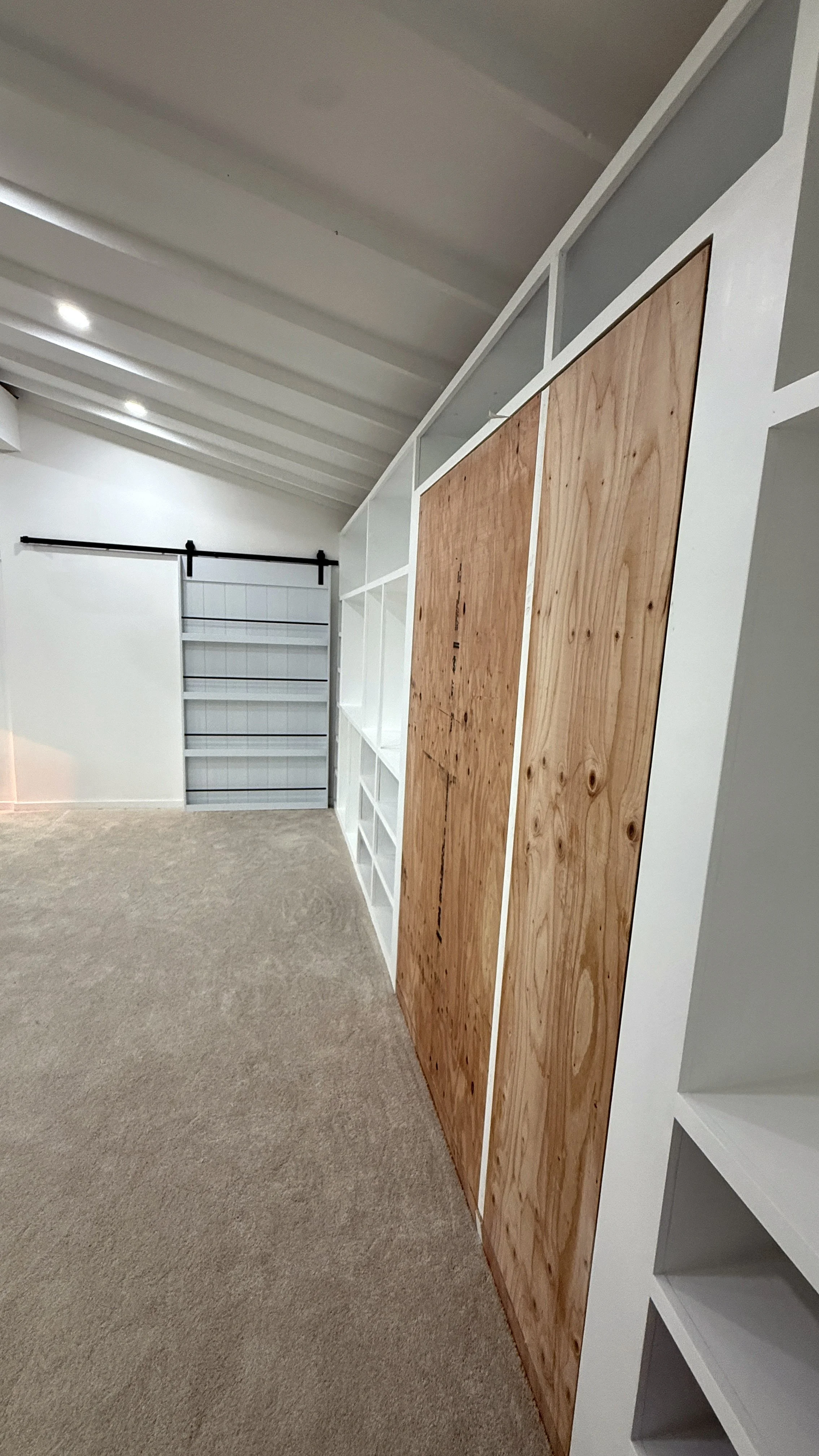 4254 Via Marcina, Carpinteria, CA 93013_PlyaRoom04.JPG