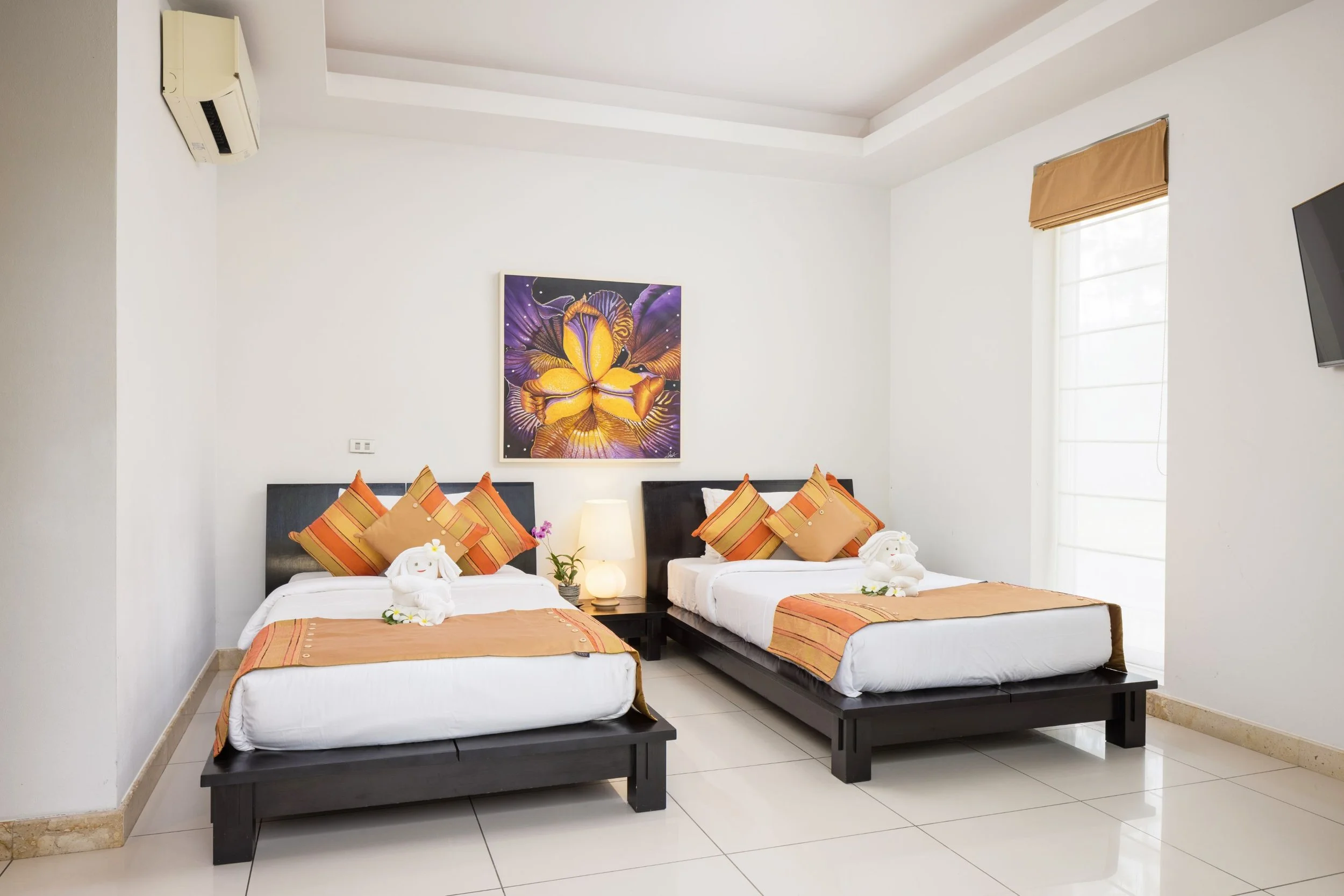 LaLagune_Samui_11_Bedroom.jpg