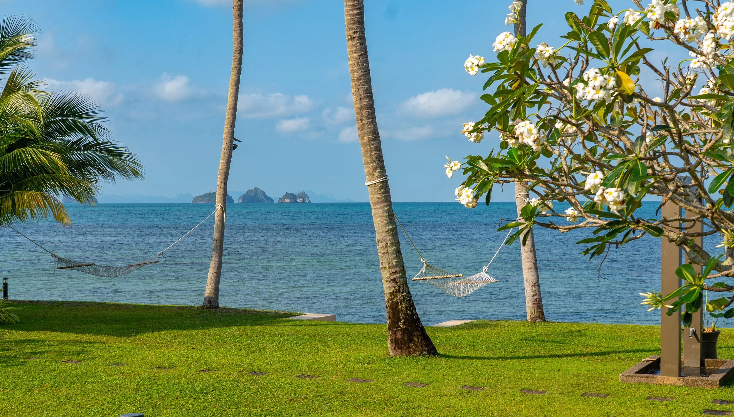 05_BaanAsan_Hammock.jpg