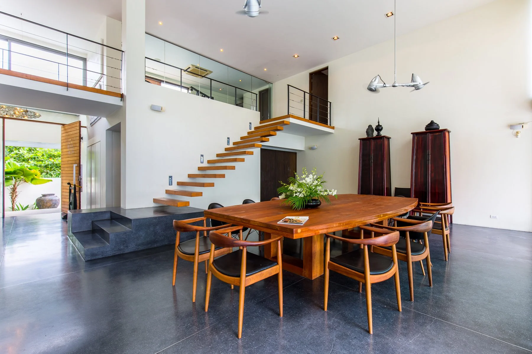 07_BaanAsan_Dining Area.jpg