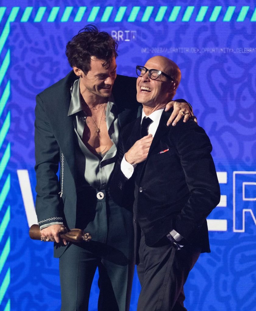 Stanley and Harry at award show laughing