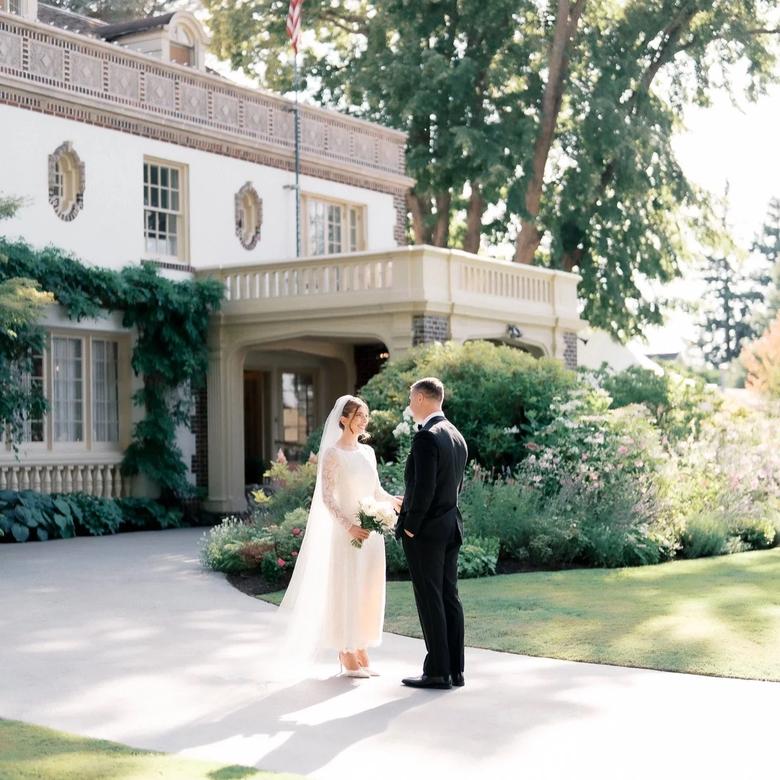 An Elegant Lairmont Manor Wedding in Bellingham