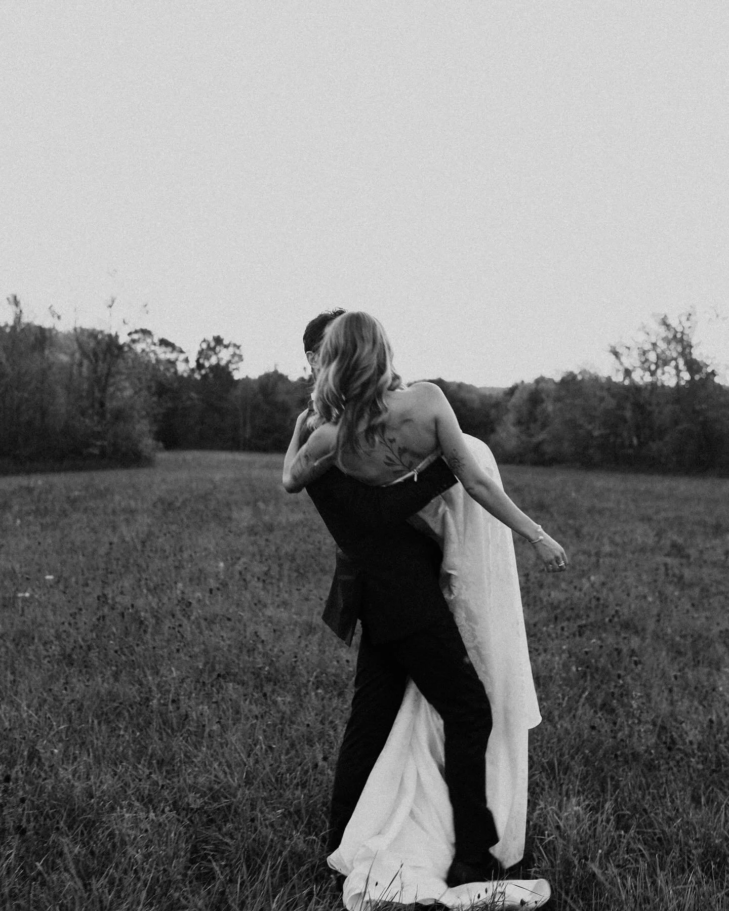 I have so much beautiful wedding work to share, I honestly don&rsquo;t even know where to begin. So let&rsquo;s start with my final wedding of the year, Kat and Josh. Two absolutely beautiful humans, inside and out, who soaked in every moment of thei
