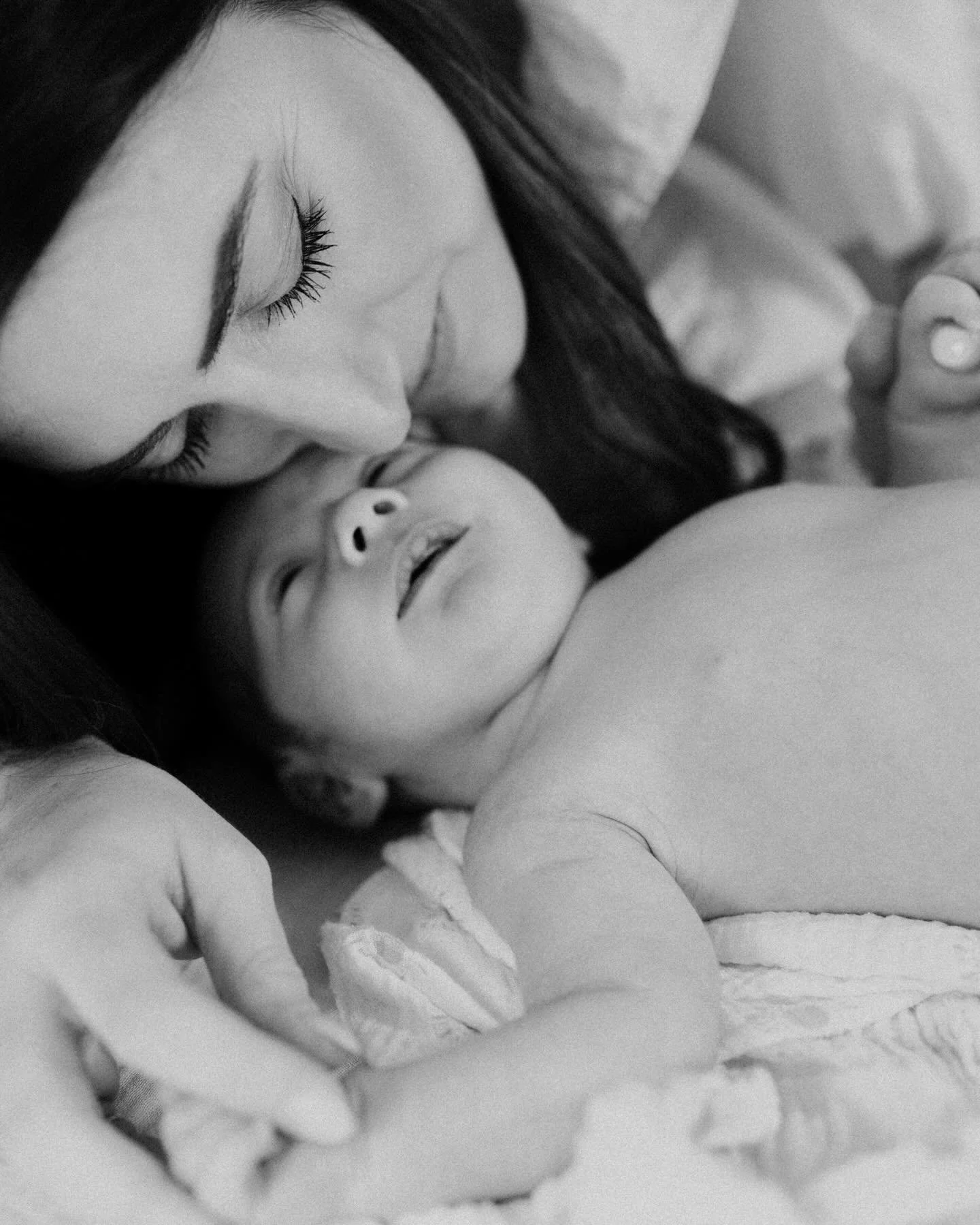 The most dreamy morning with one of my beloved &ldquo;forever families.&rdquo; After this many sessions together, I think it&rsquo;s safe to say I&rsquo;m officially part of the family 🥰

I adore these humans more than words, and it felt so special 