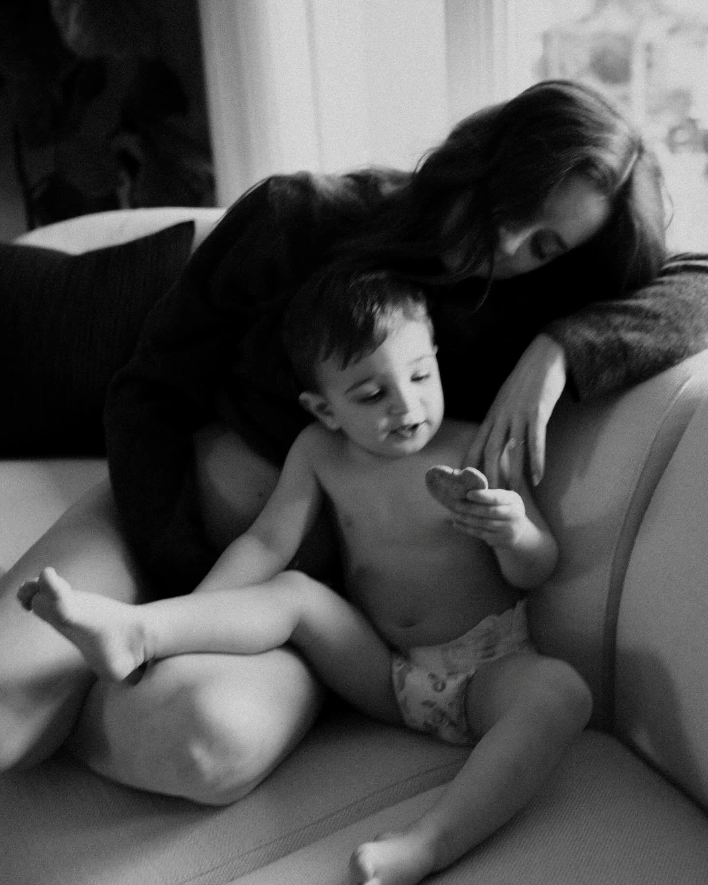 A few favourites from this in-home maternity session with the most amazing humans.
Forever grateful to be welcomed into your space and trusted to capture you just as you are, held in love, on the edge of something new.
This fleeting, sacred moment in