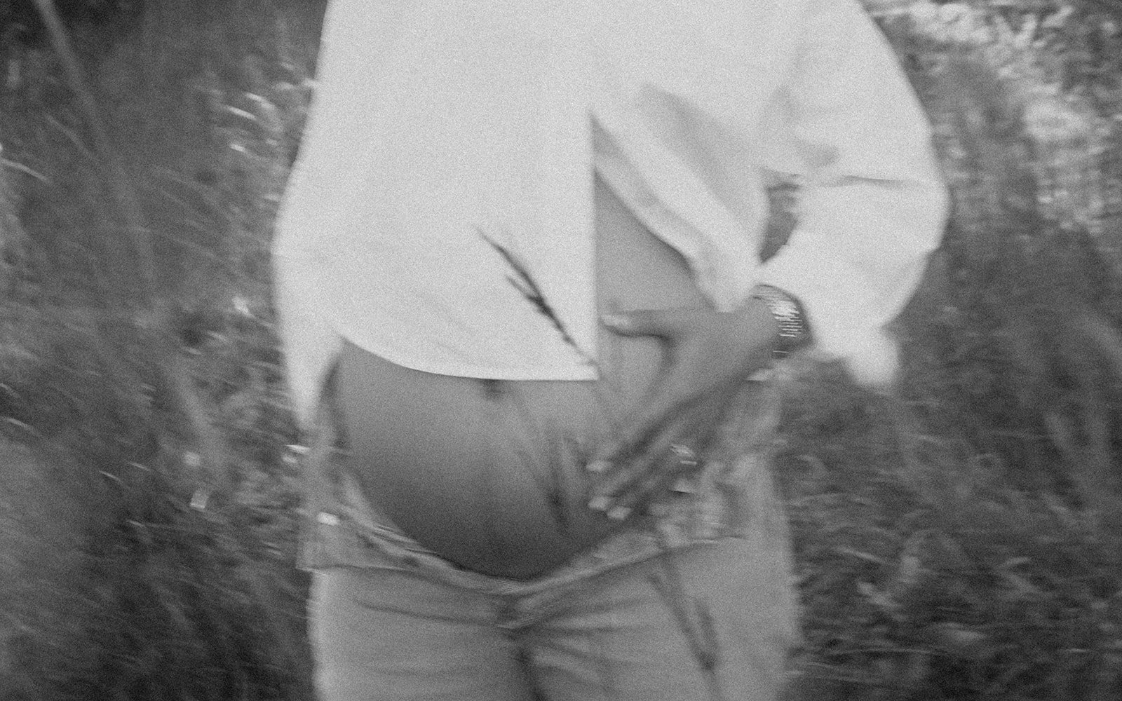 maternity session, mom to be holding her belly