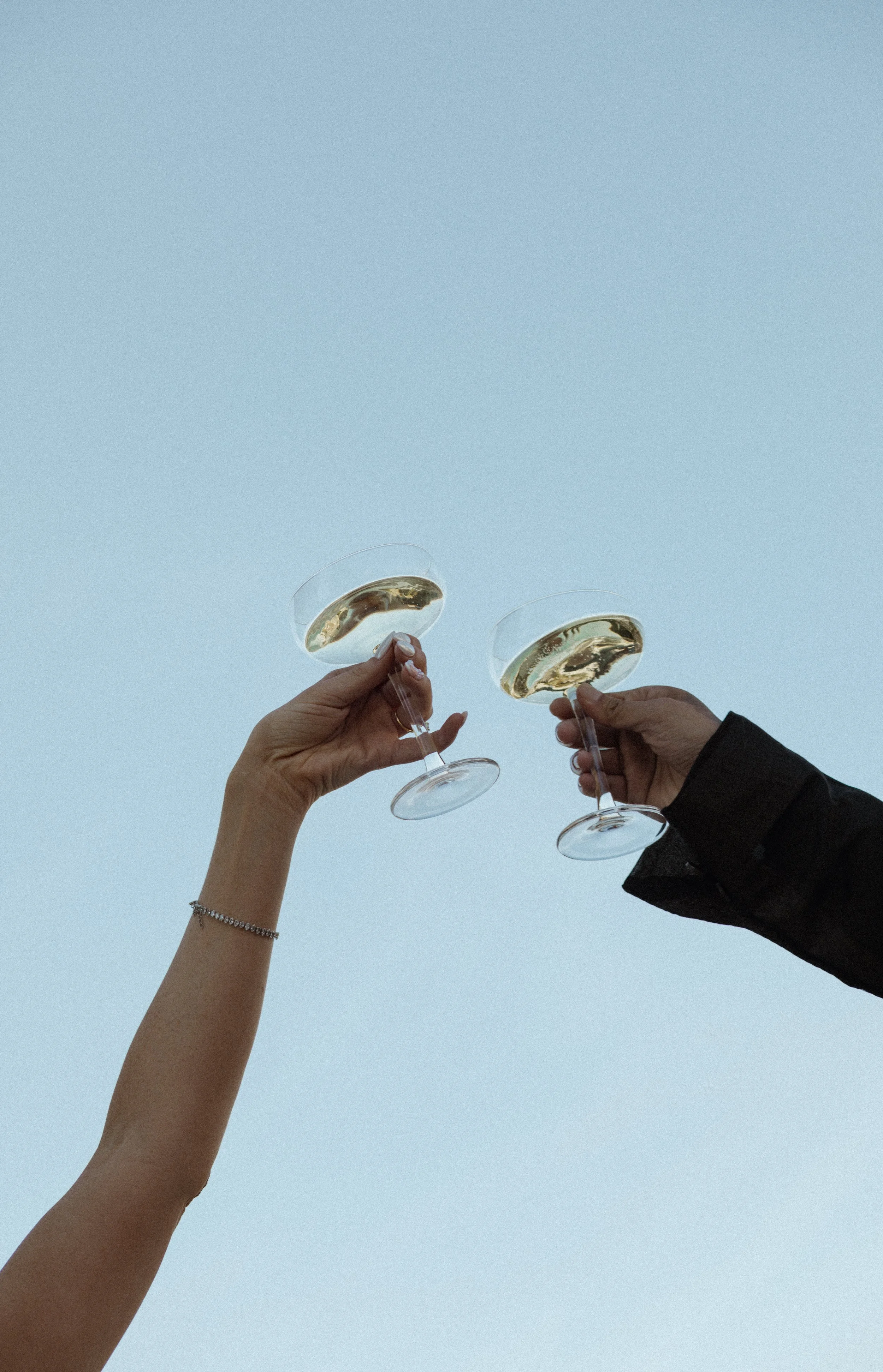 bride and groom cheers