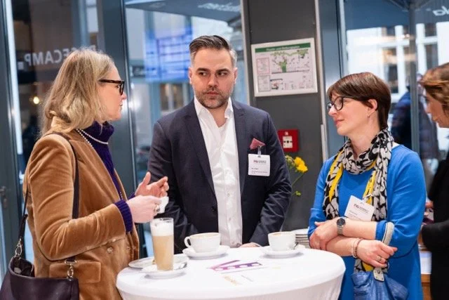 Mittel (Empfang 3).jpeg