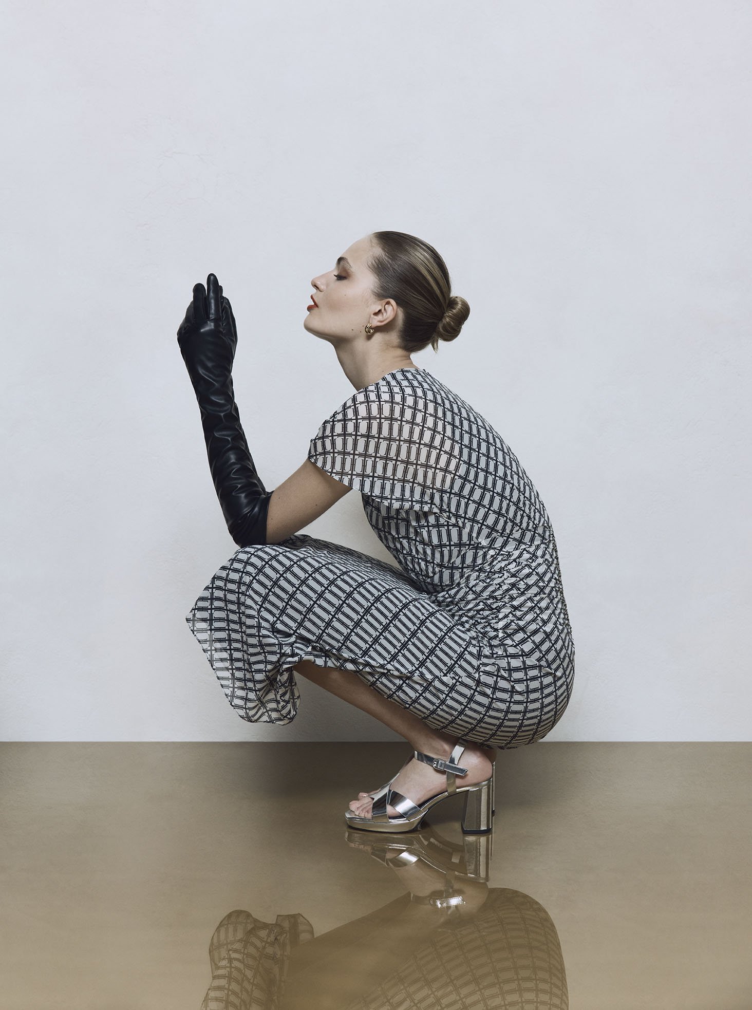 HOBBS_AW23_PRESS12_023f2.jpg