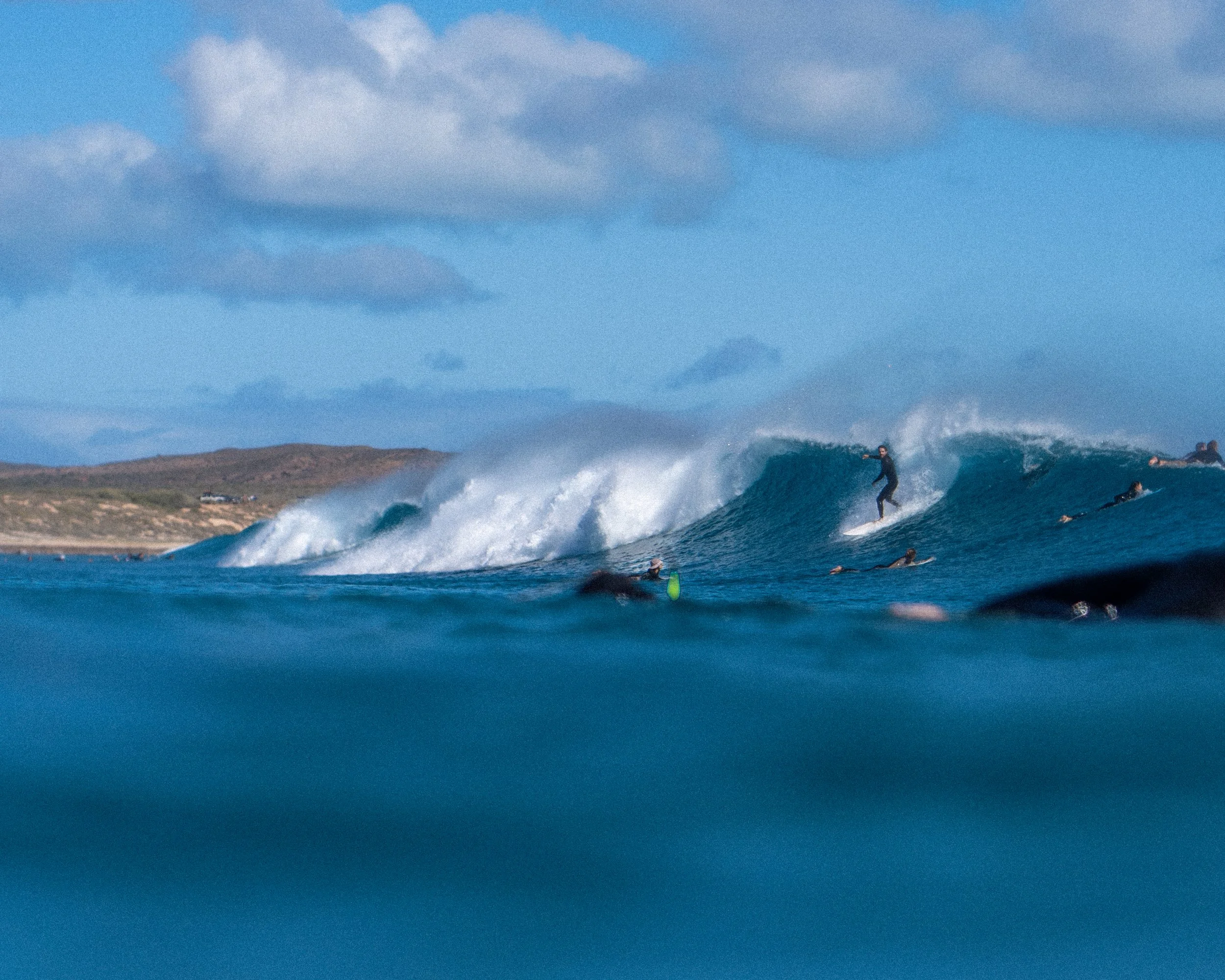 surfing_-16.jpg