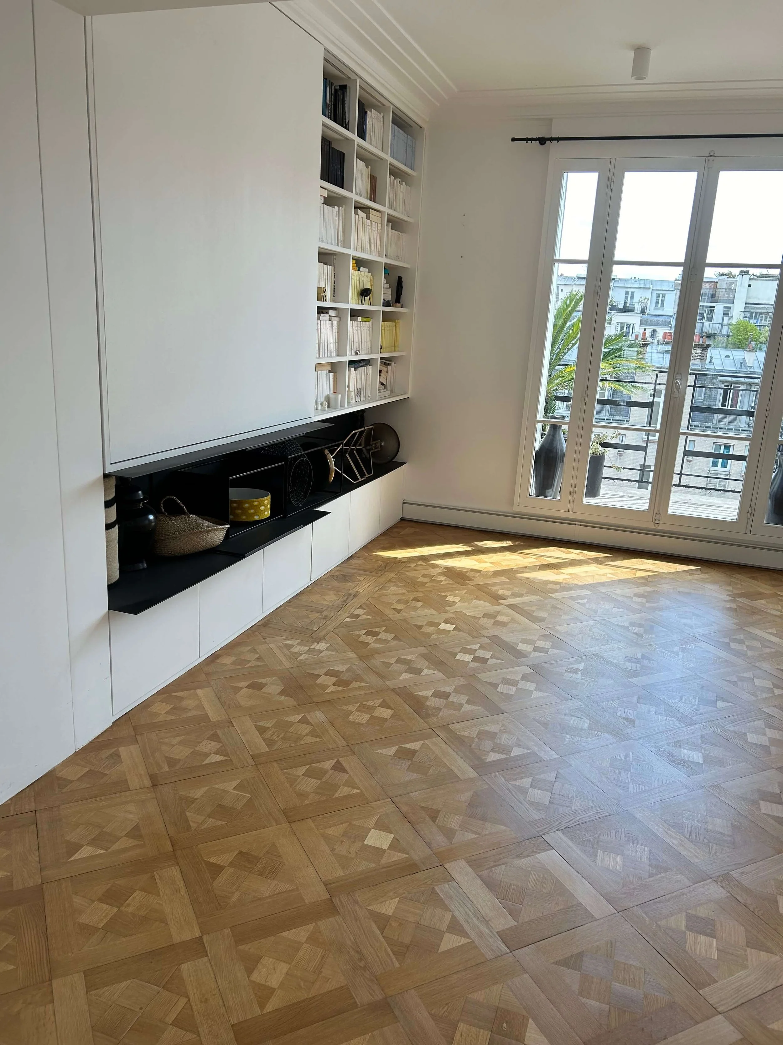 Poncage et vernis parquet massif Paris 16