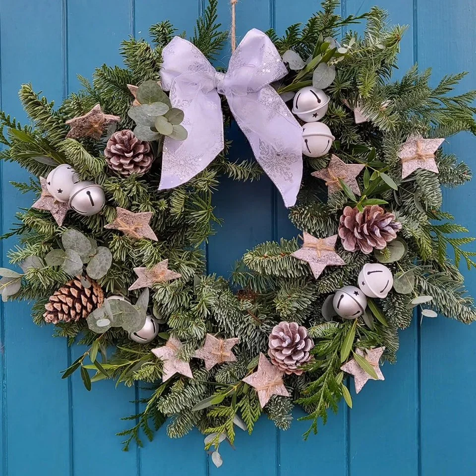 “Make Your Own Luxury Christmas Door Wreath”