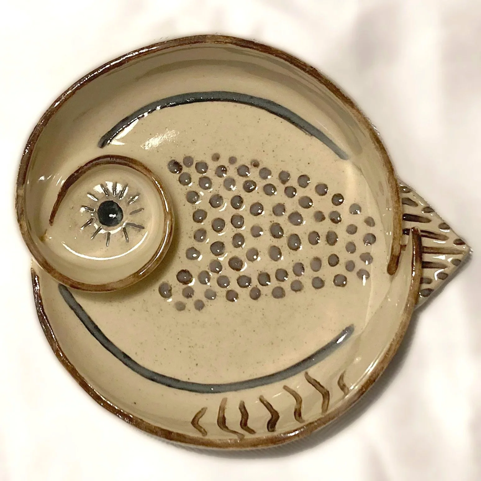 Fish-shaped Chip & Dip (Hand-glazed stoneware)