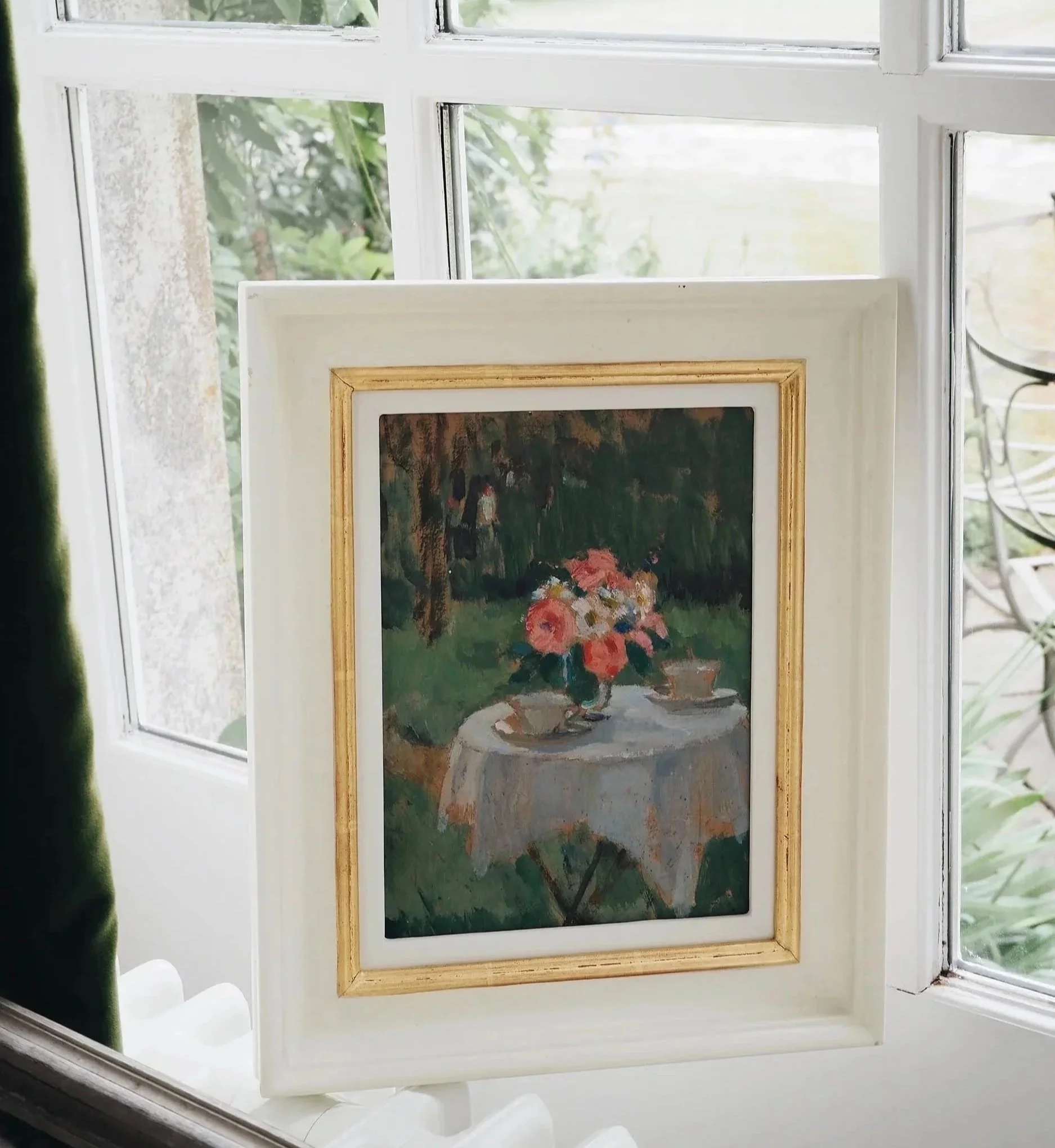 artiologie_affordable_art_the_garden_table_2.jpg