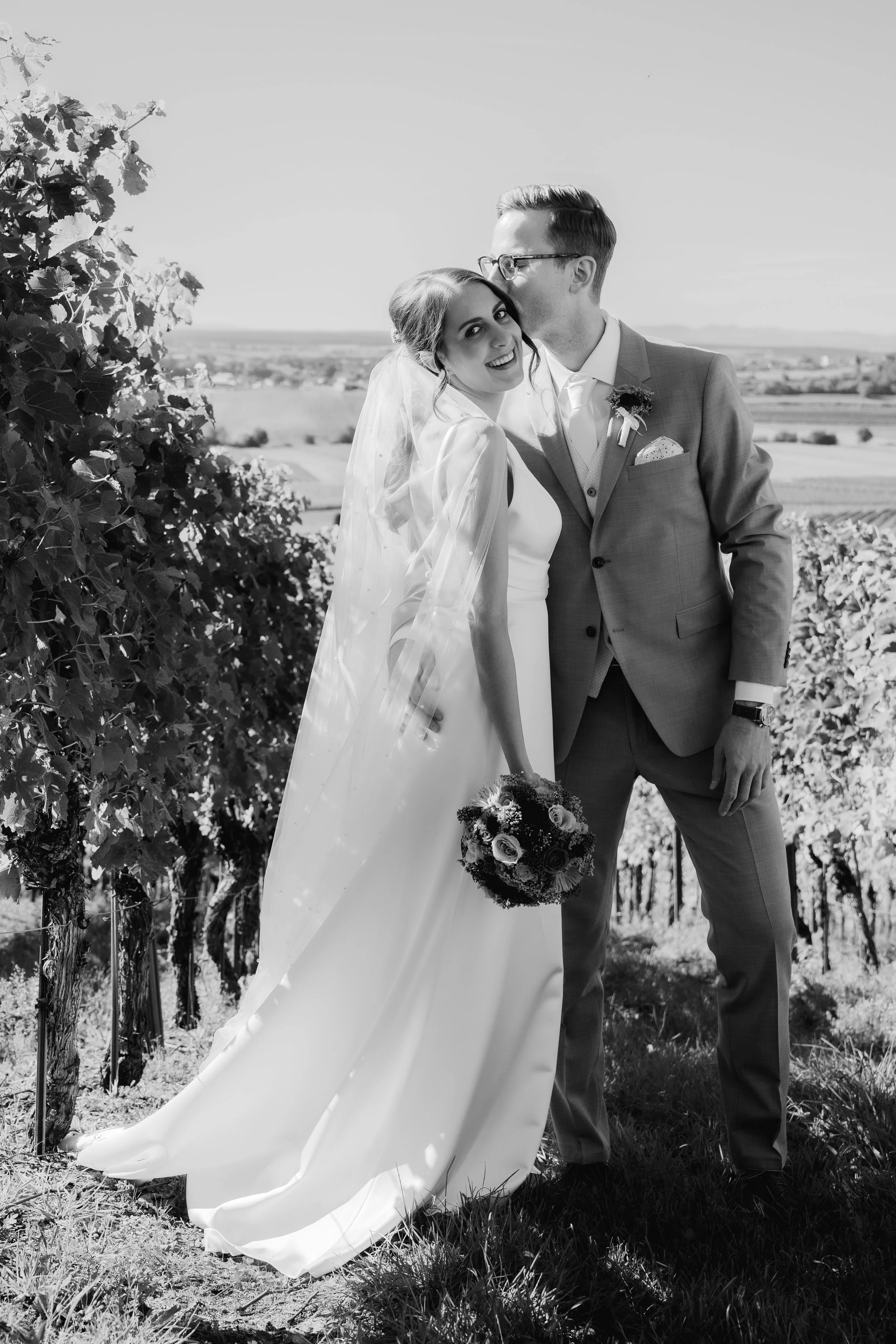 Vanessa & Luis: Alpine Liebe meets burgenländische Romantik