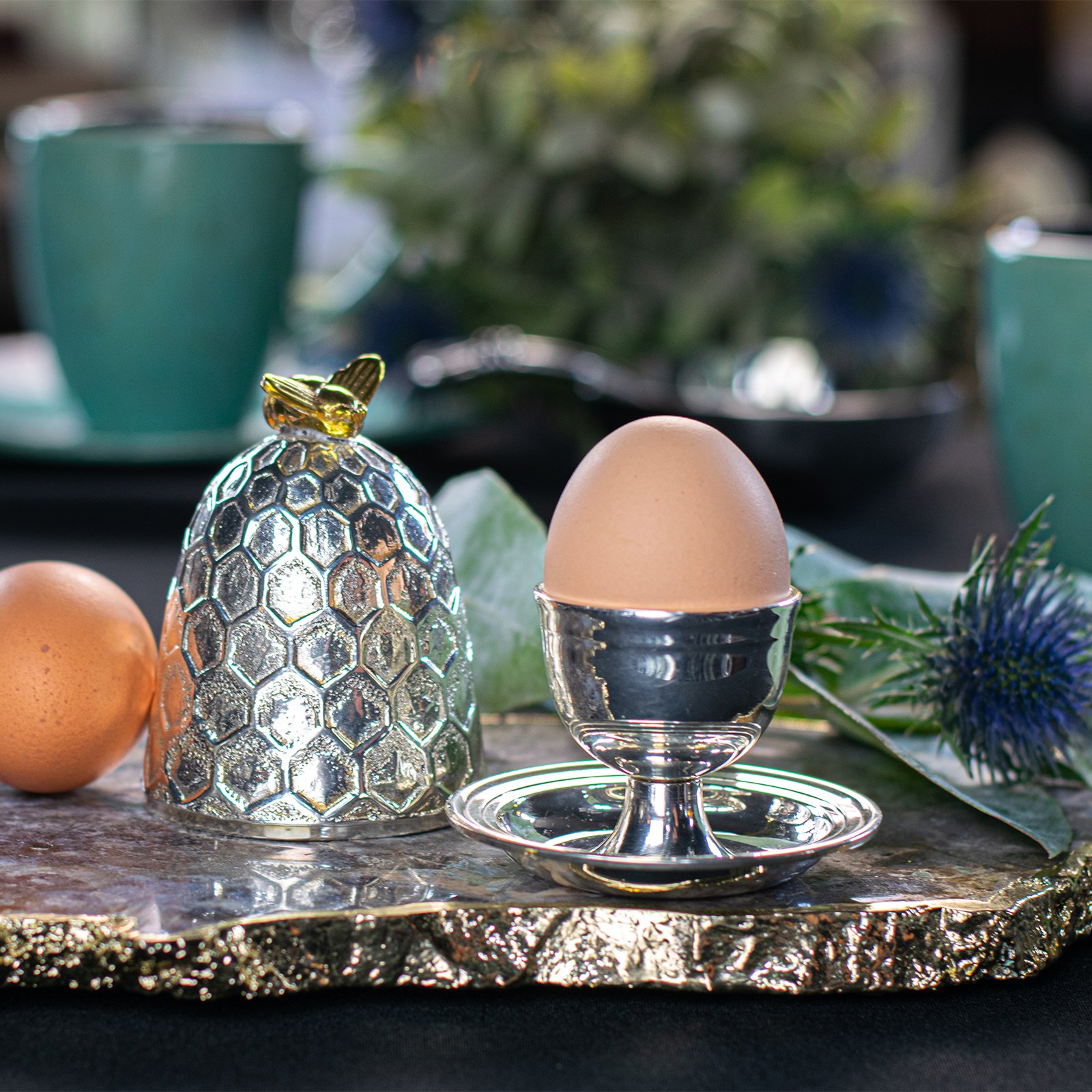 BEE-HC-EGGCUP_.jpg
