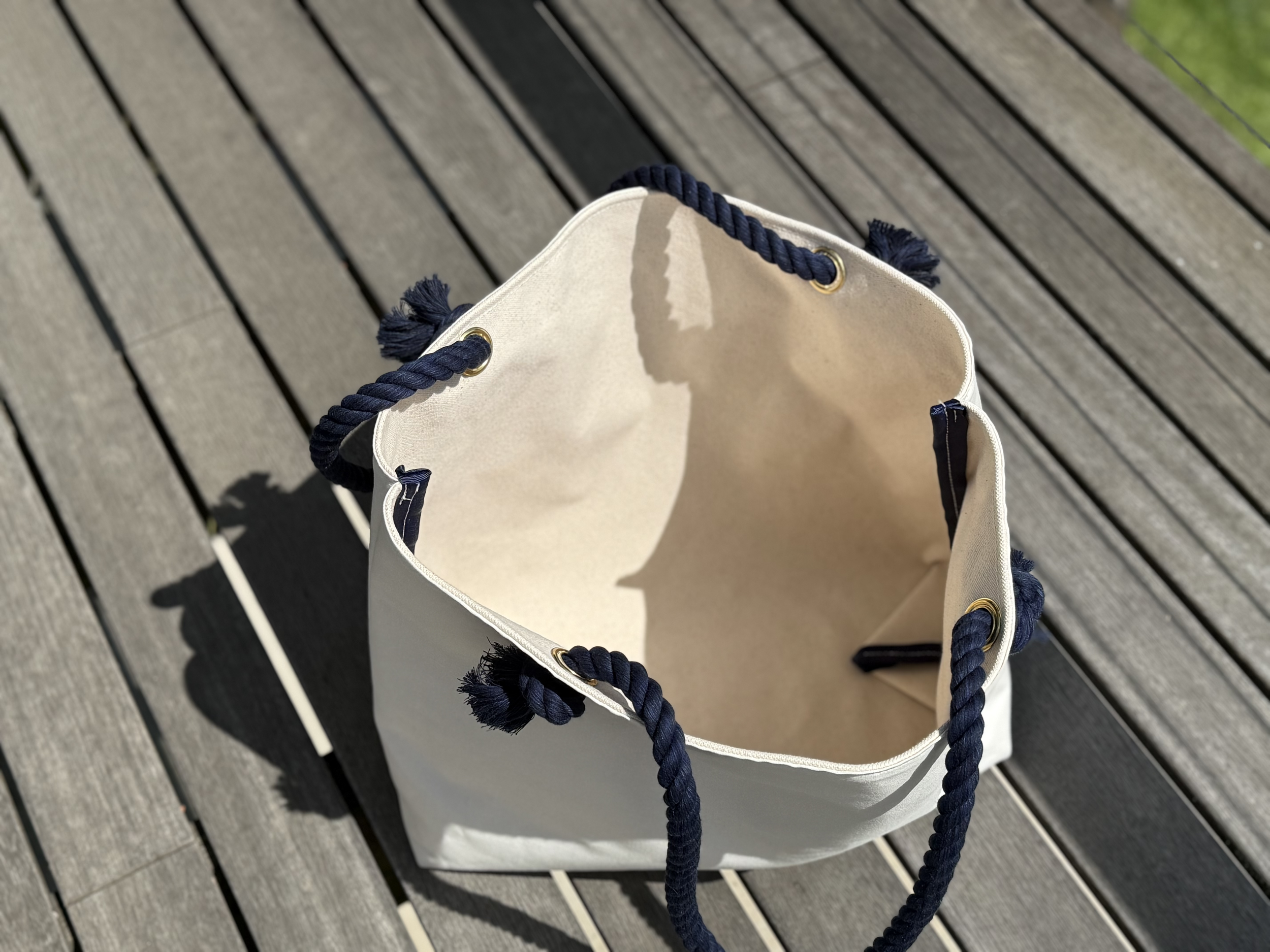 Interior of Rope Tote2.png