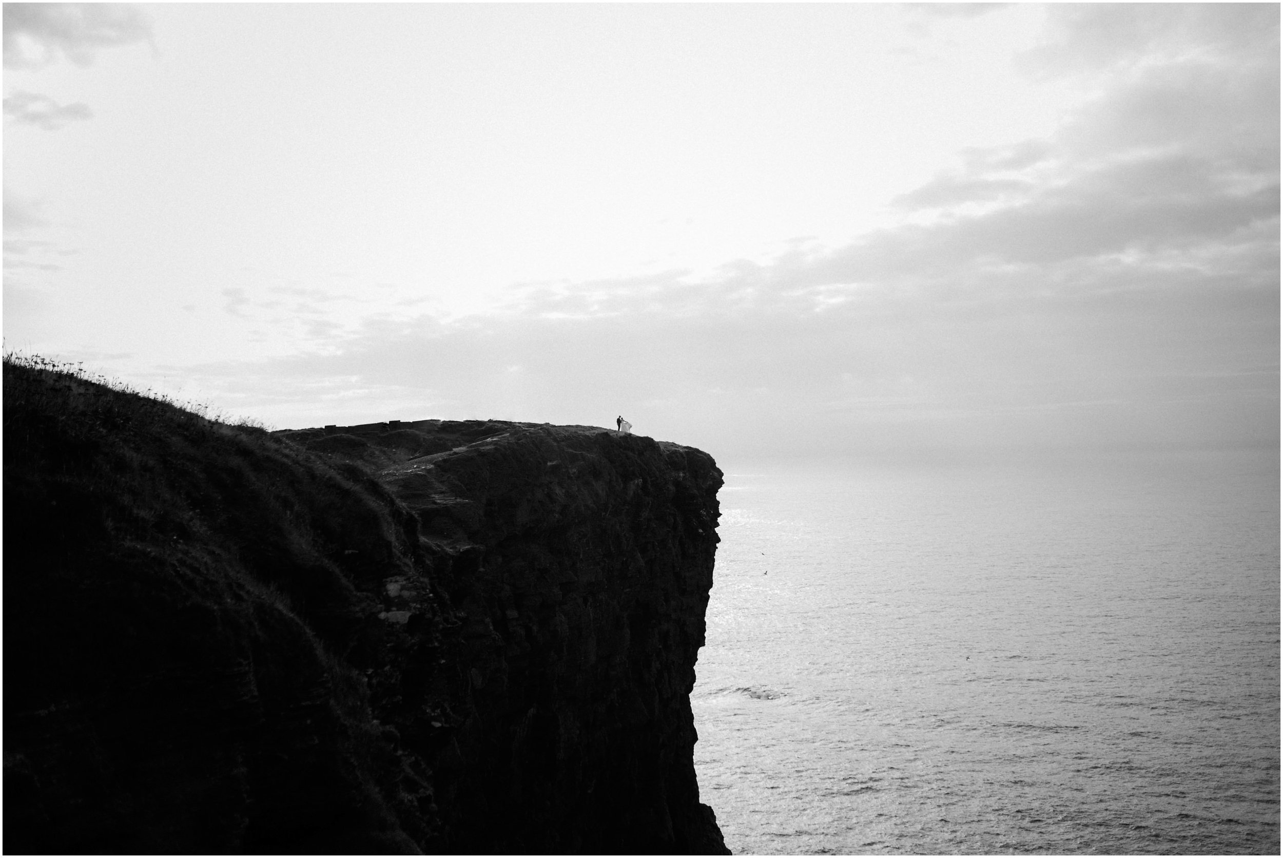 Cliffs-of-moher-eloping-to-ireland-136 (1).jpg