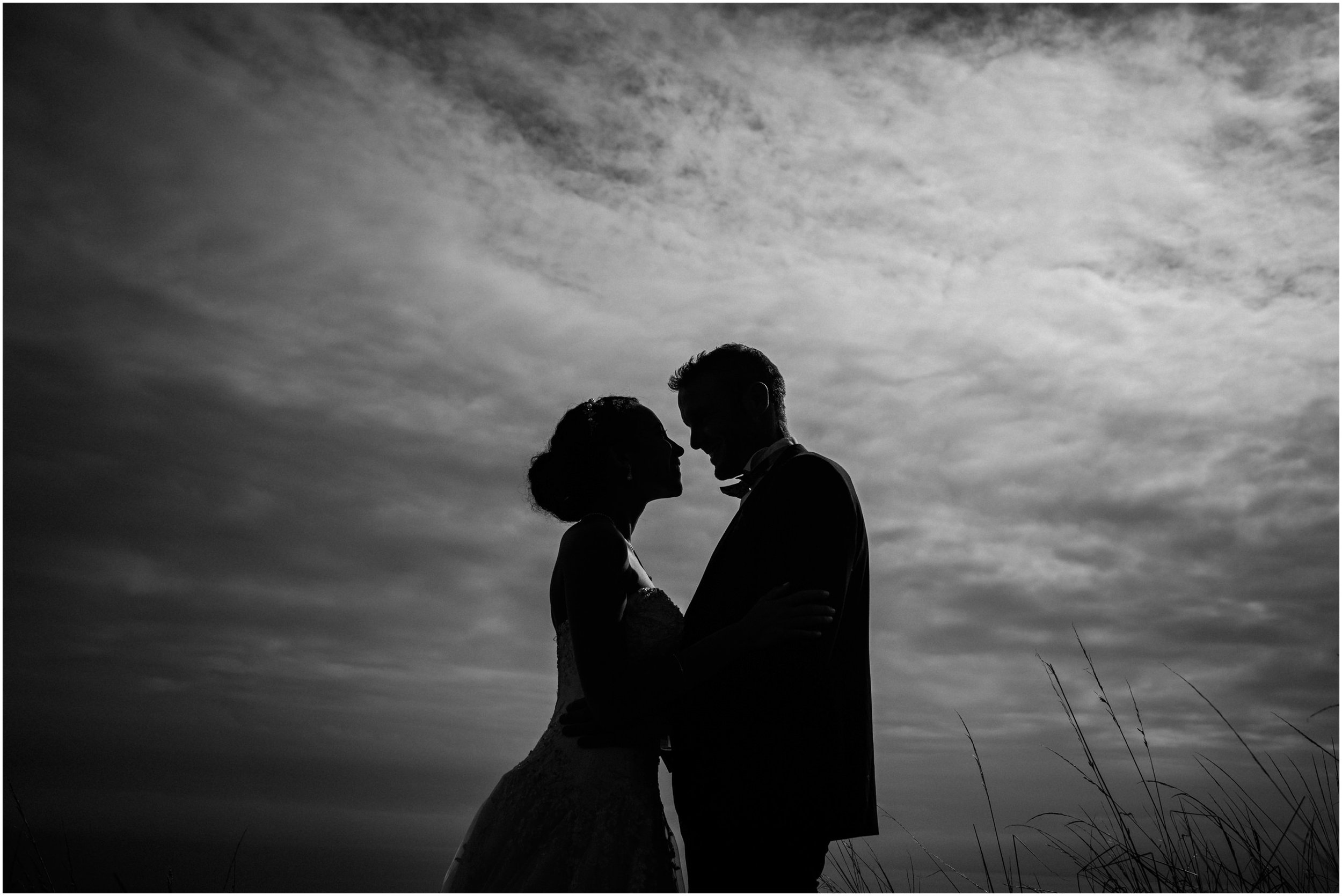 Intimate-Wedding-Photographer-ireland-The-Happy-Pear-10069.jpg