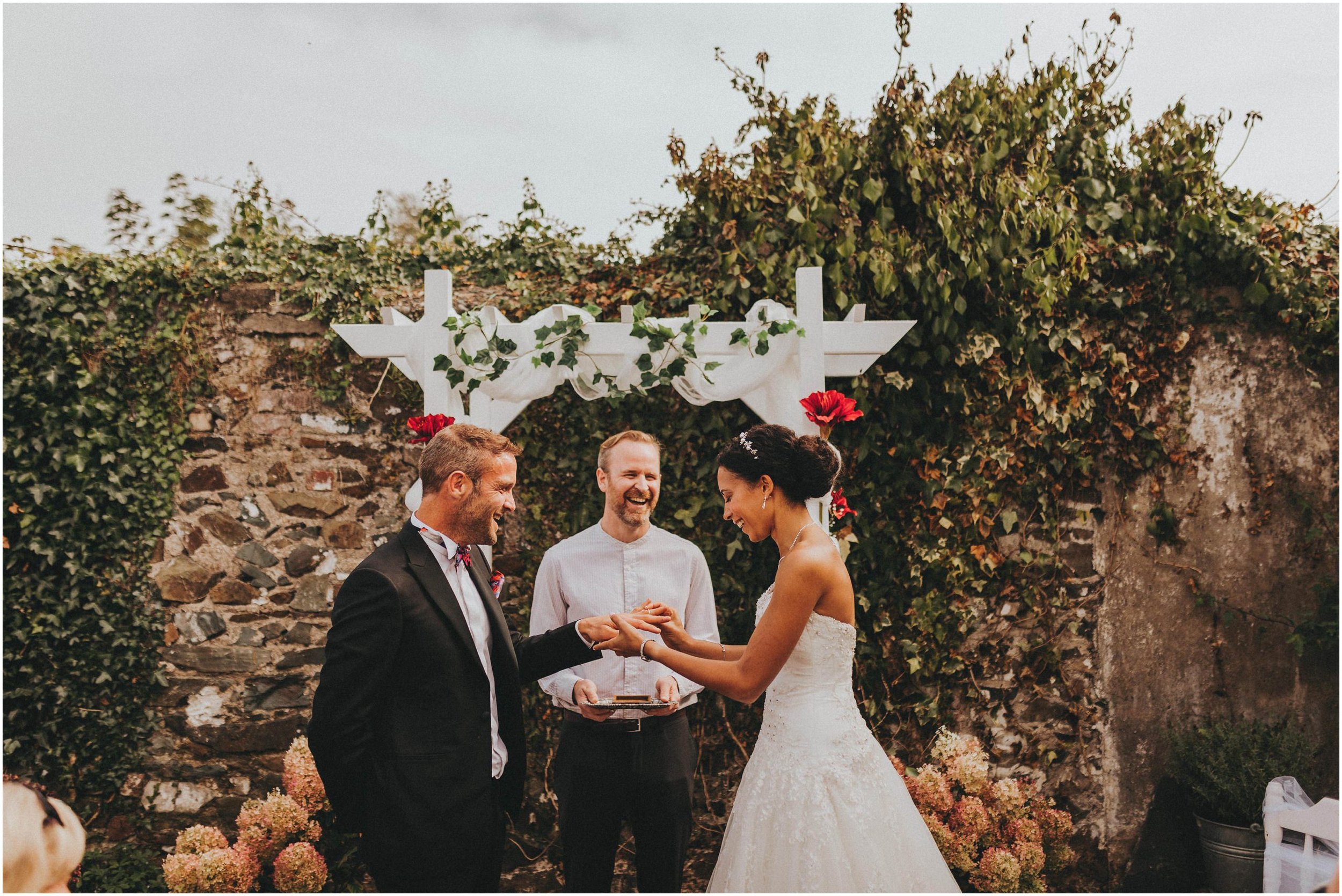 Intimate-Wedding-Photographer-ireland-The-Happy-Pear-10120.jpg