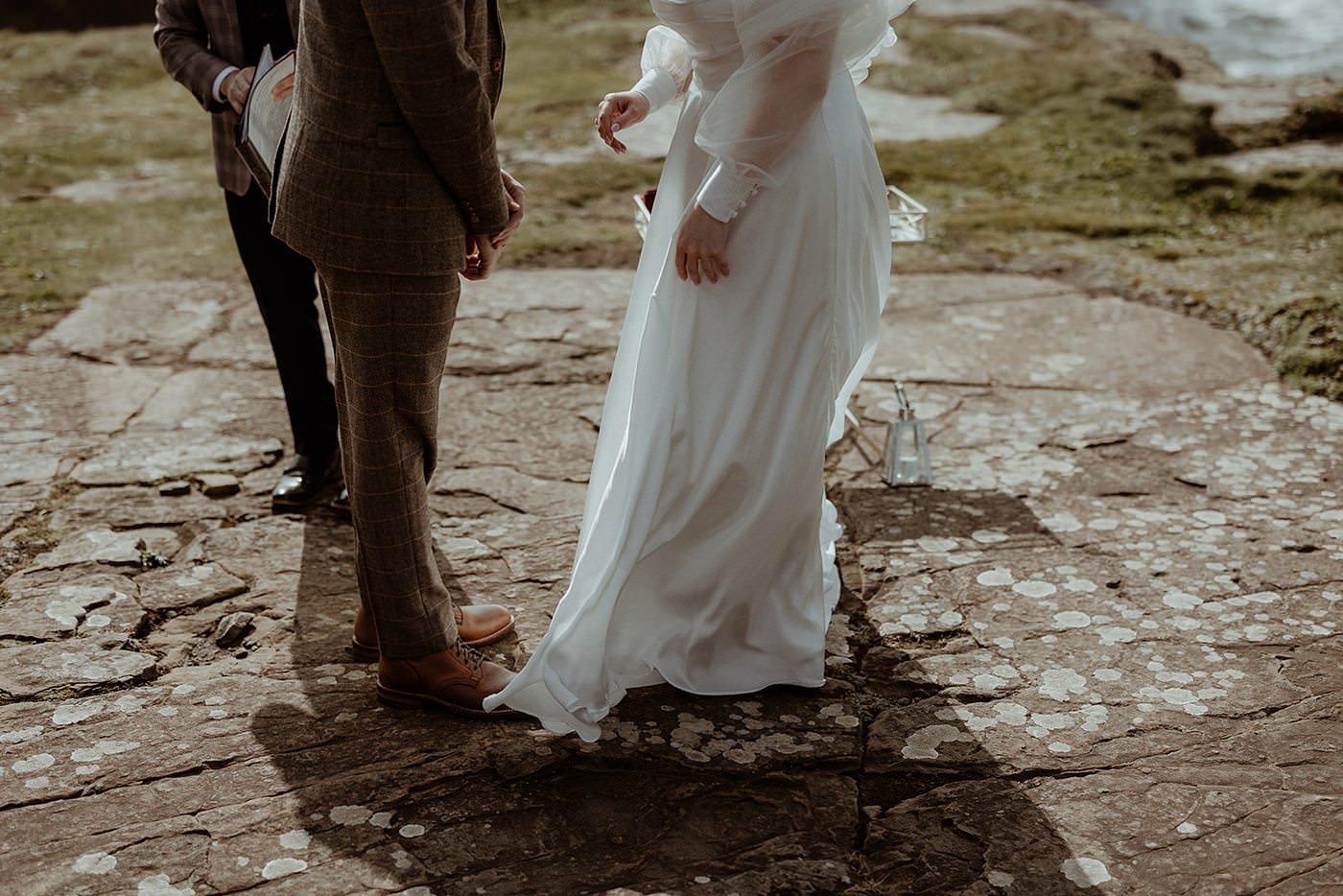 elopement-cliffs-of-moher-intimate-wedding-photography-Vaughans-Head-ireland101.jpg
