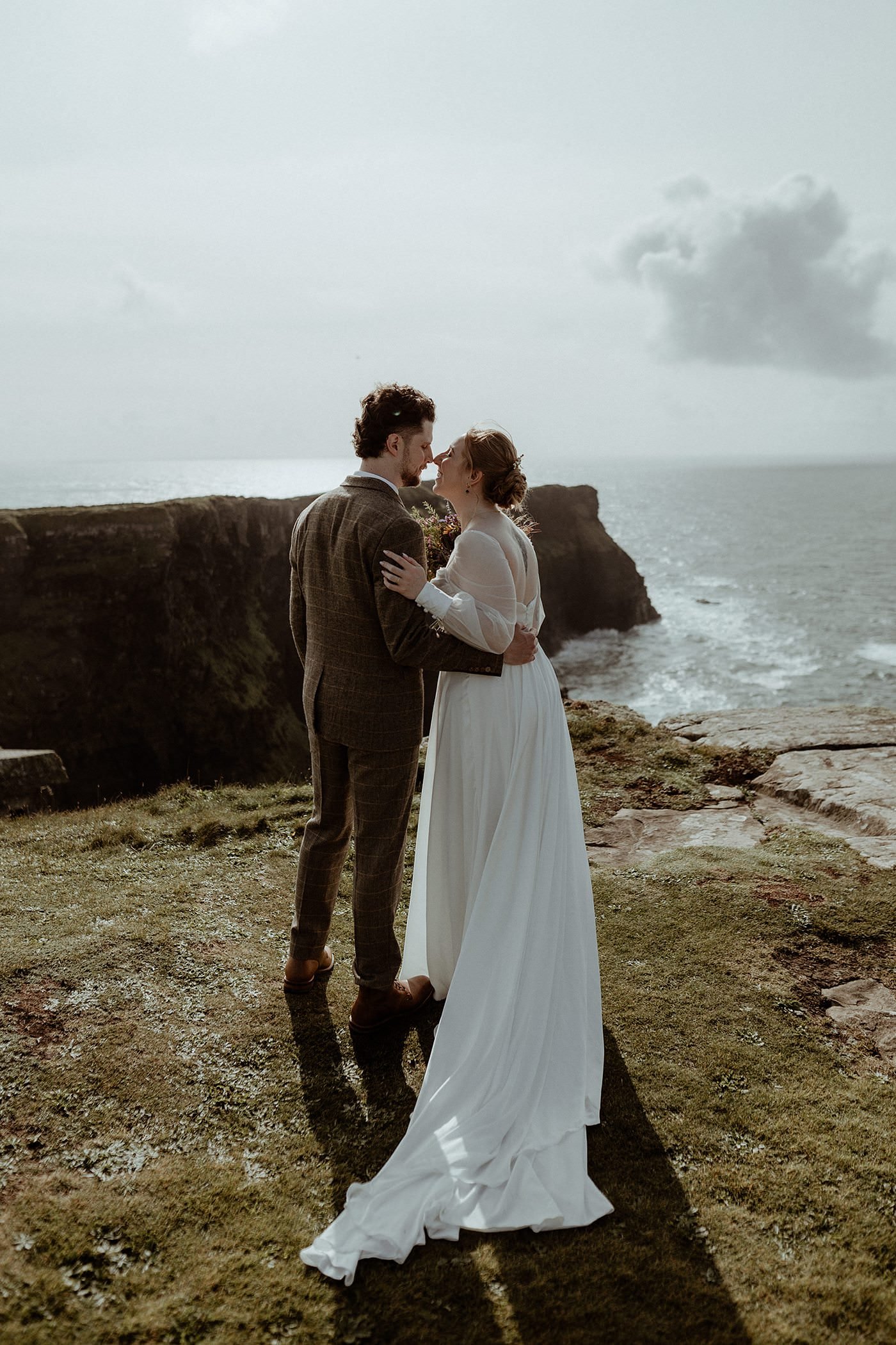 elopement-cliffs-of-moher-intimate-wedding-photography-Vaughans-Head-ireland115.jpg