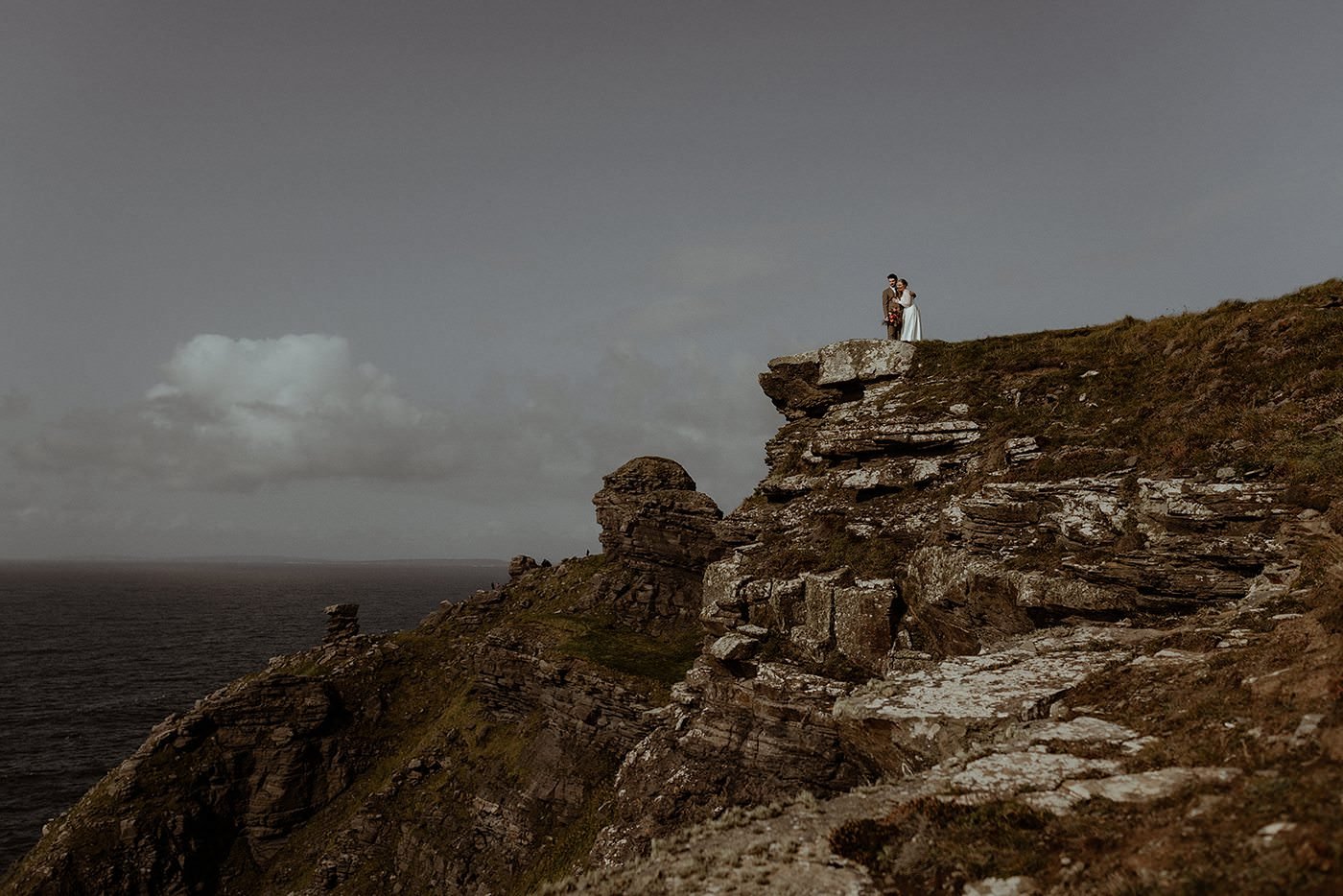 elopement-cliffs-of-moher-intimate-wedding-photography-Vaughans-Head-ireland116.jpg
