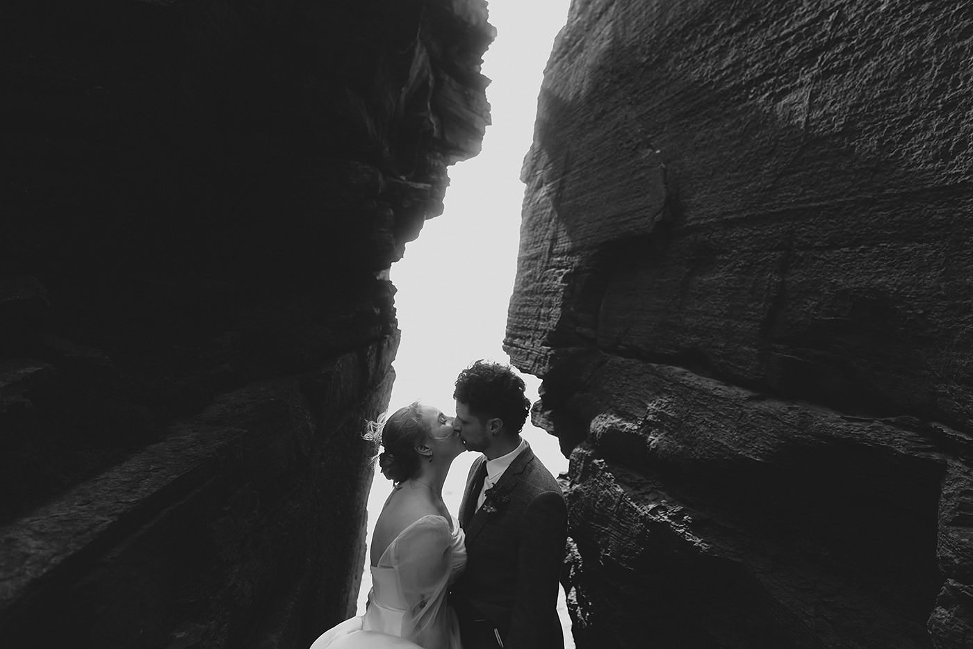 elopement-cliffs-of-moher-intimate-wedding-photography-Vaughans-Head-ireland144.jpg