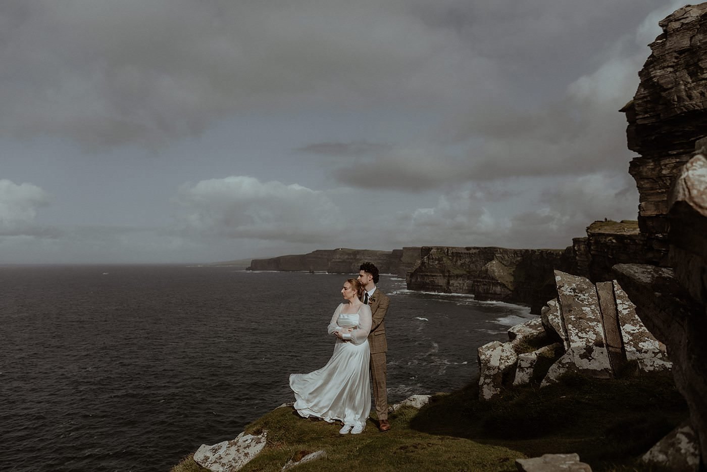 elopement-cliffs-of-moher-intimate-wedding-photography-Vaughans-Head-ireland147.jpg