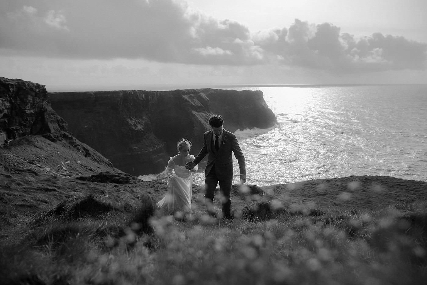elopement-cliffs-of-moher-intimate-wedding-photography-Vaughans-Head-ireland159.jpg
