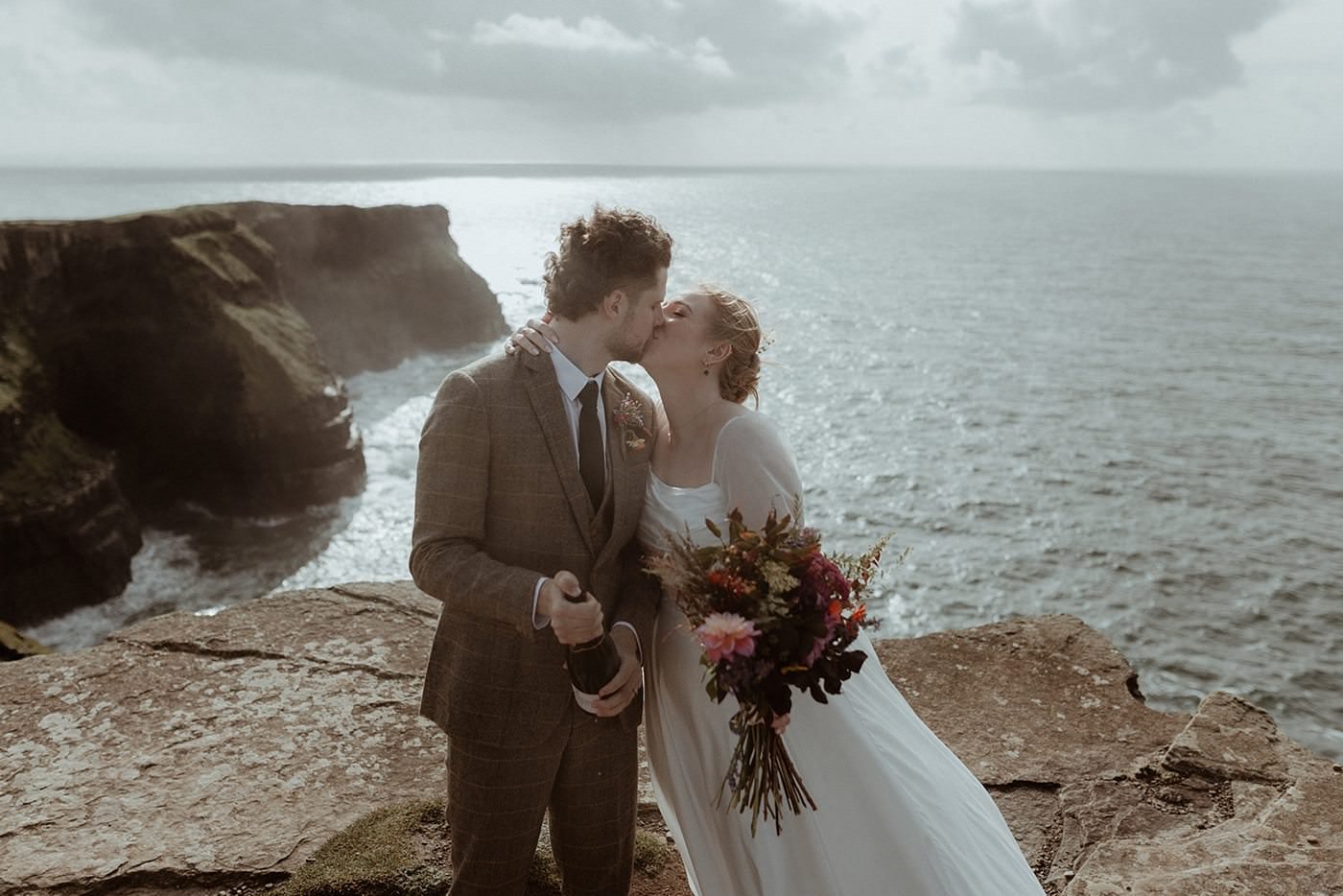 elopement-cliffs-of-moher-intimate-wedding-photography-Vaughans-Head-ireland170.jpg
