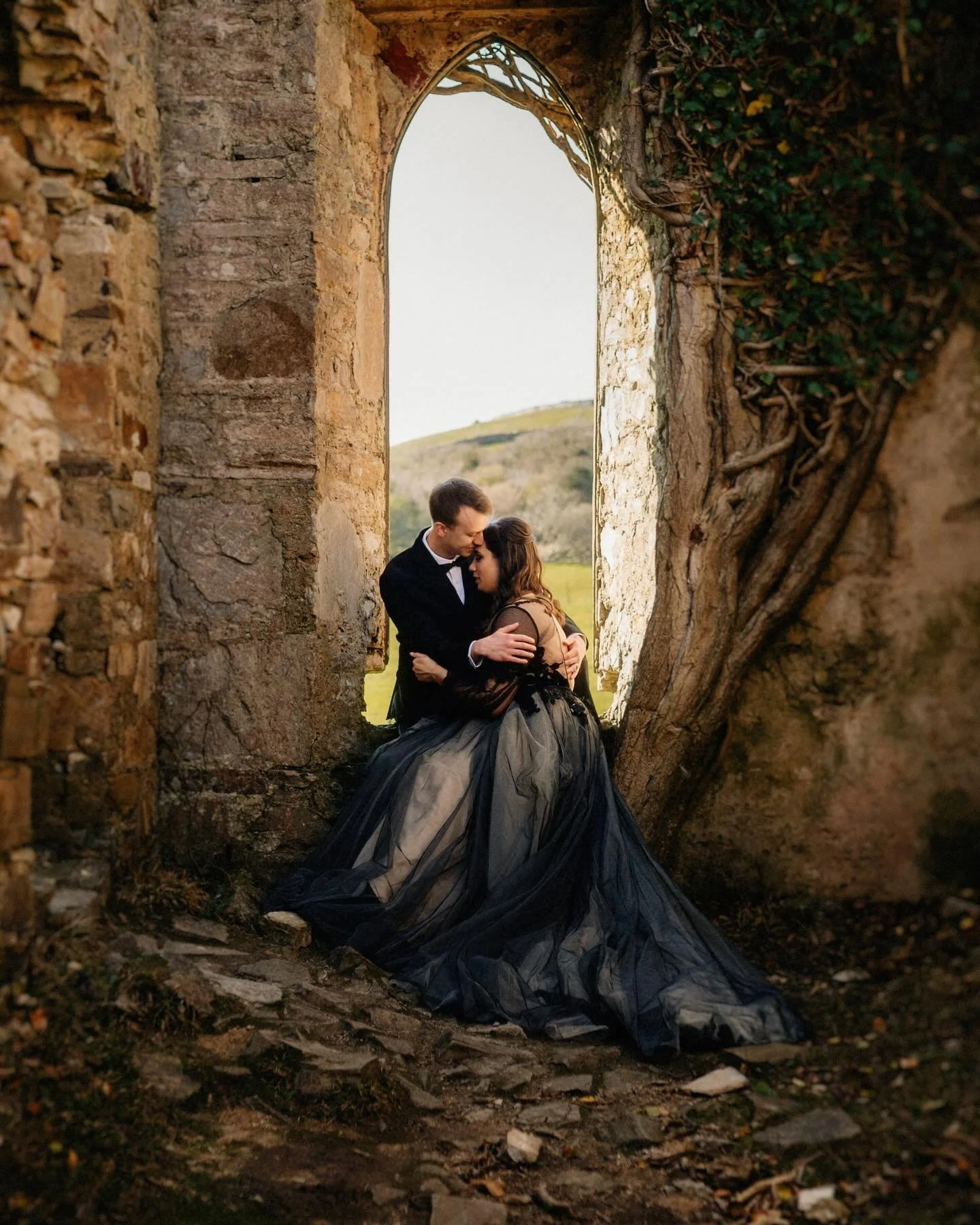 Sam + Brett had their first look and said their vows at Clifden Castle in Galway on a calm April afternoon. Just the two of them, soaking it all in. They came all the way from Canada for it &mdash; no fuss, just good vibes and a bit of magic.
.
.
.
.