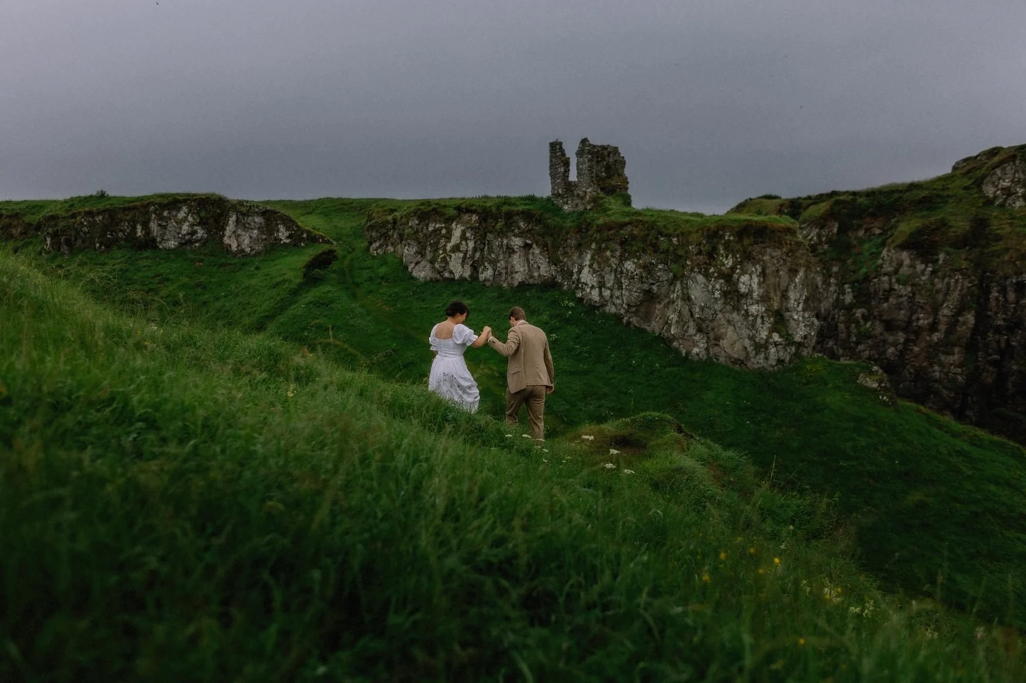 dunseverick-castle-elopement-in-ireland-03.jpg