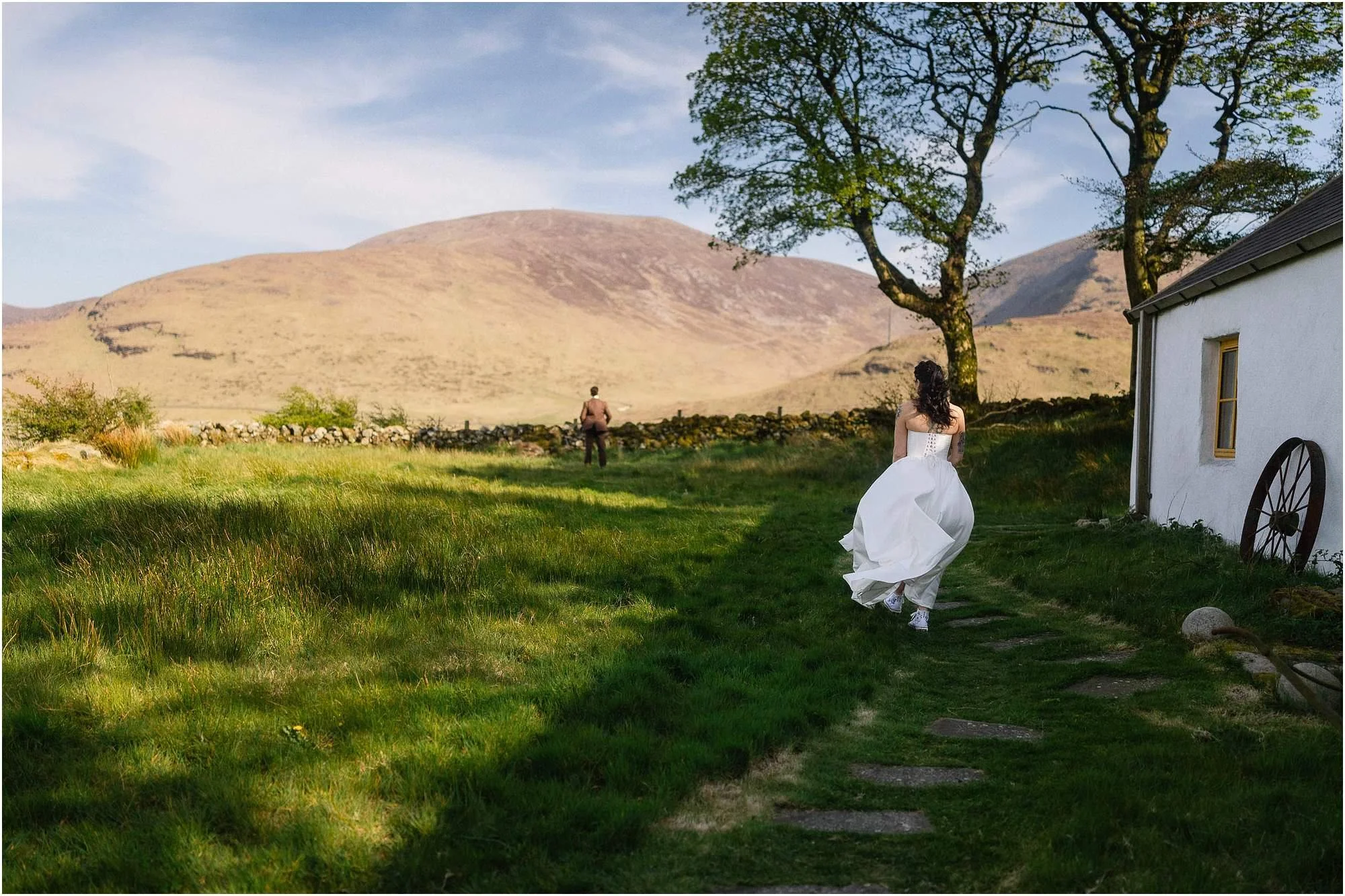 mourne-mountains-elopement-ireland-_0031.jpg
