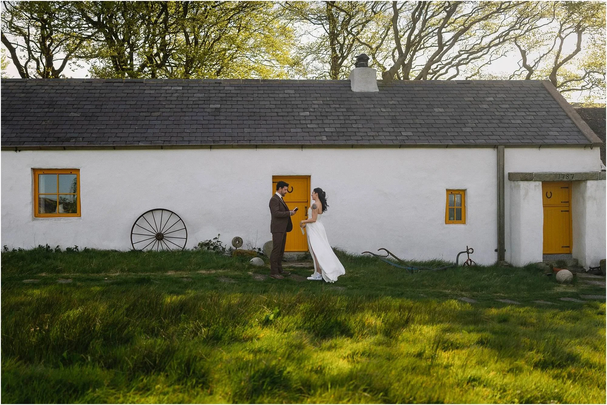 mourne-mountains-elopement-ireland-_0056.1.jpg