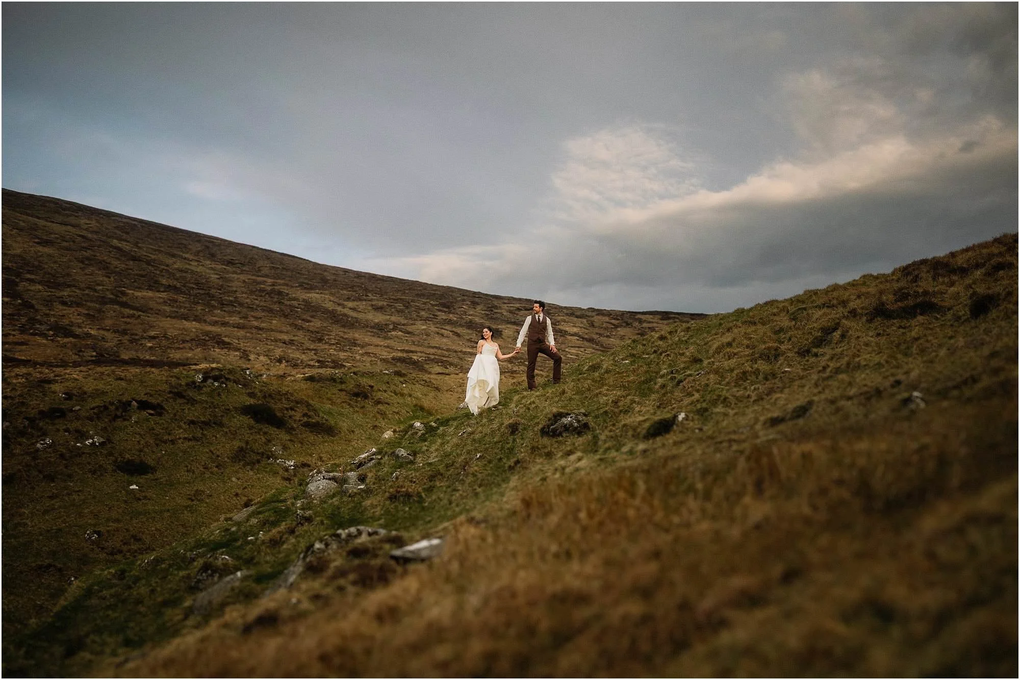 mourne-mountains-elopement-ireland-_0115.jpg