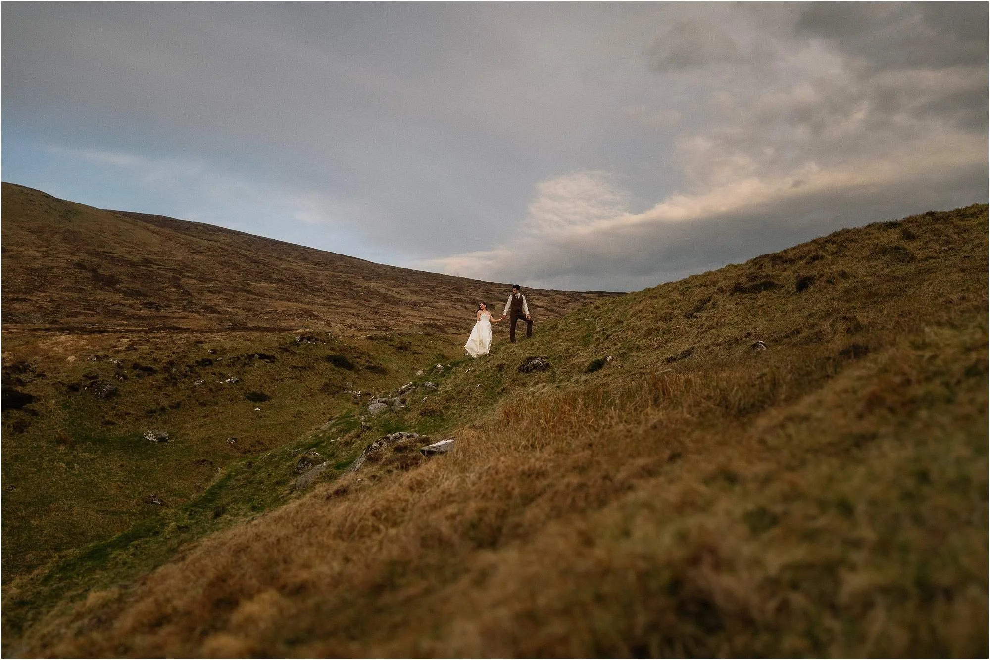 mourne-mountains-elopement-ireland-_0175.jpg