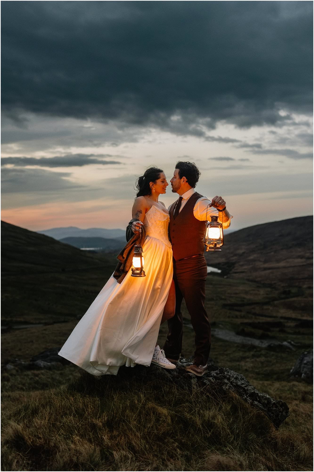 mourne-mountains-elopement-ireland-_0185.jpg