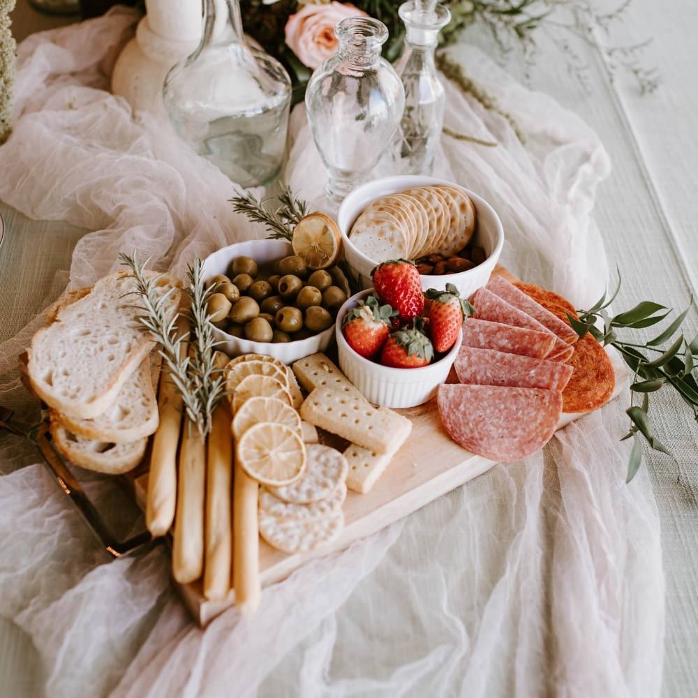 Appetizers & Hors D'oeuvres Platter.jpg