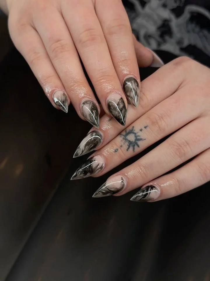 Book Your Appointment Today! 
Experience Top-Tier Nail Service
Enjoy Complementary Drinks
📍855 Regent Ave W, Winnipeg MB
📞(204)222-5372