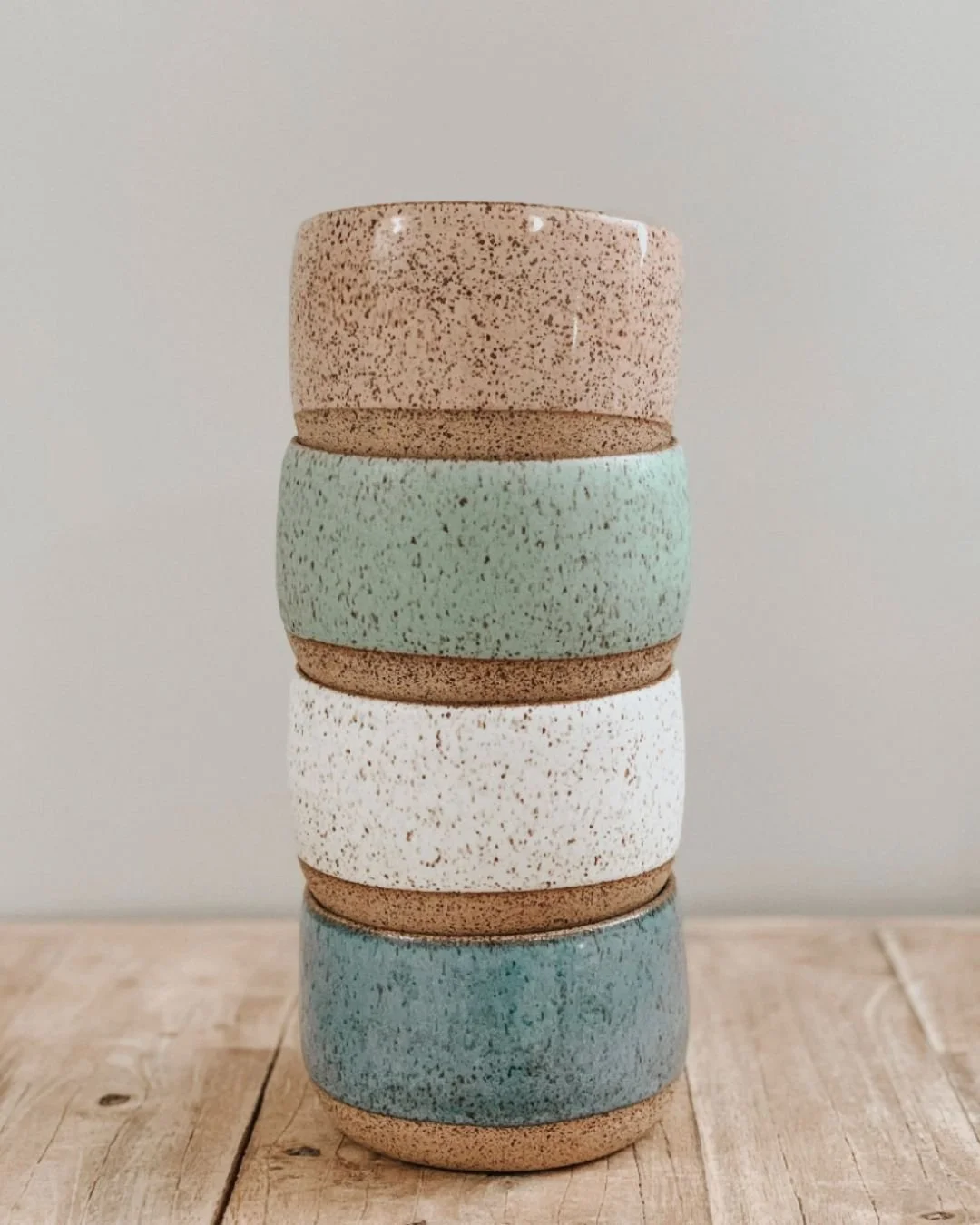 Available in 15+ colours, Whiteloft Ceramics Breakfast Bowls are a fantastic way to elevate the most important meal of the day. 

Shop Whiteloft's beautiful goods a the upcoming Spring Handmade Market. April 25 + 26th at College Boreal in Sudbury. 

