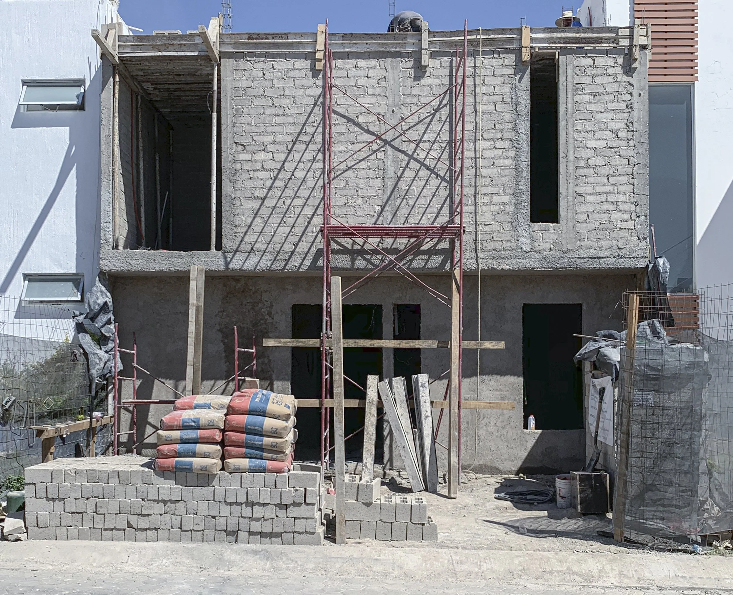 FACHADA CF CONSTR.jpg