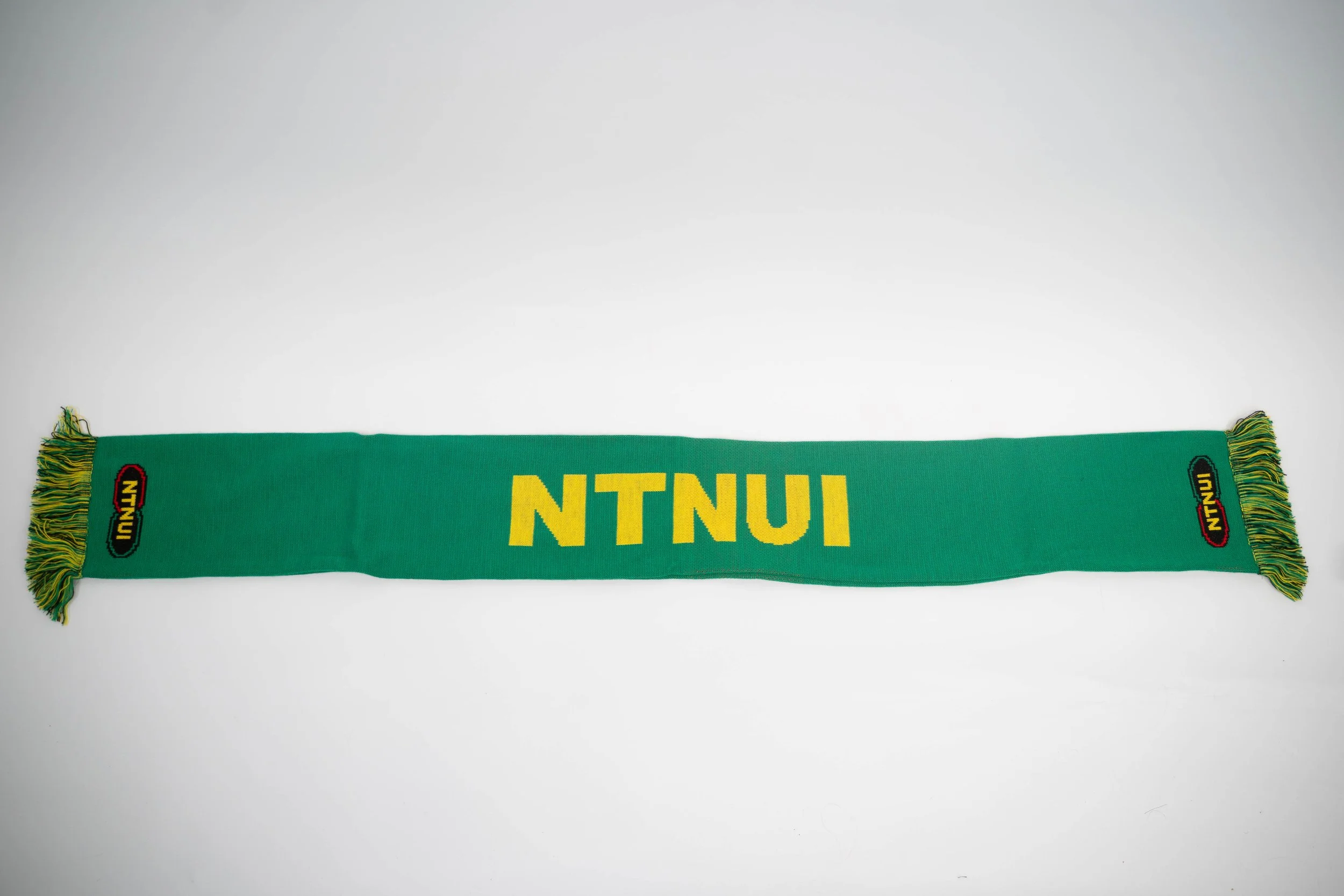 2025-11-16_Hans Kvam_Merch-111.jpg