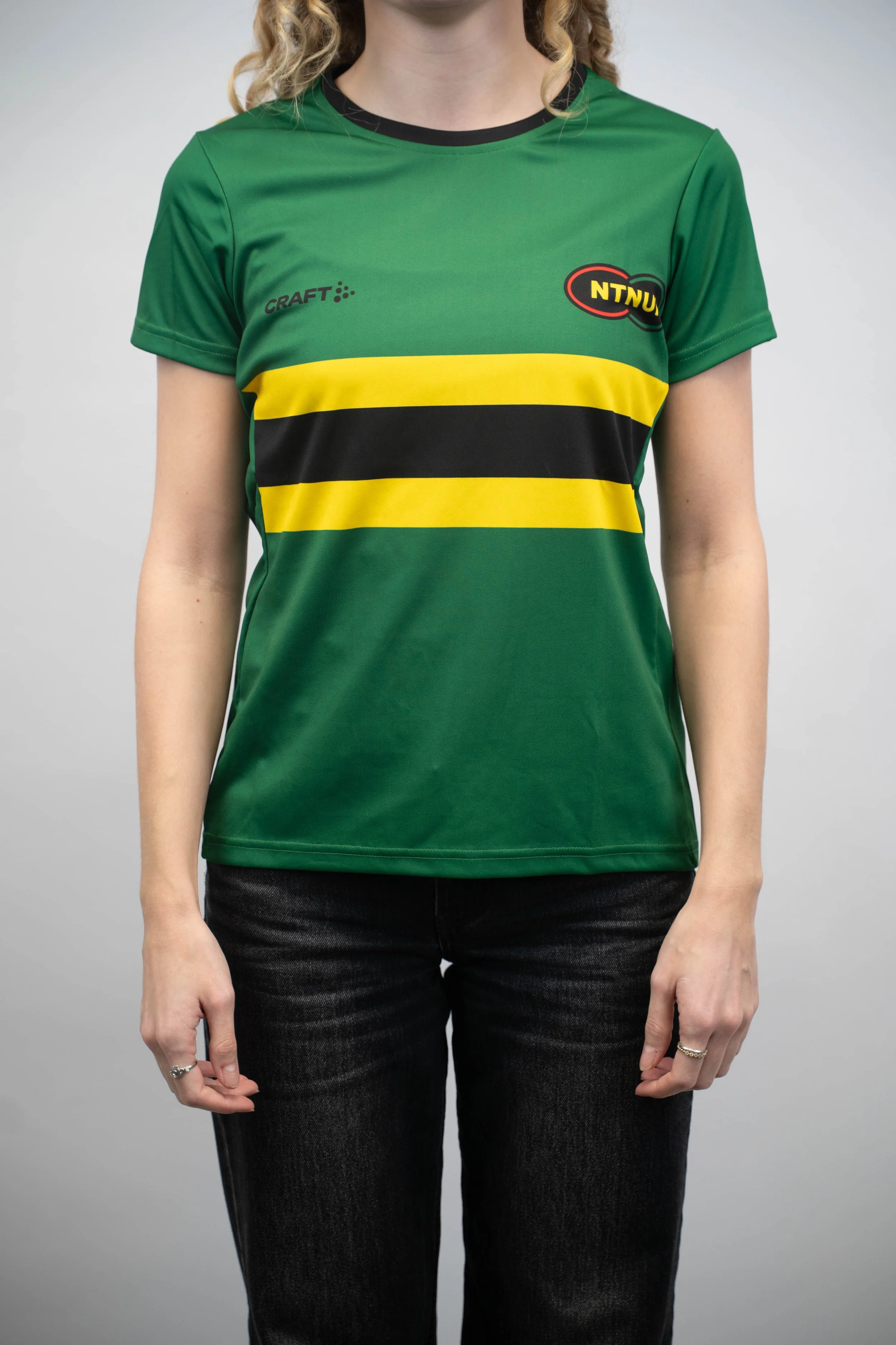 2025-11-16_Hans Kvam_Merch-10.jpg