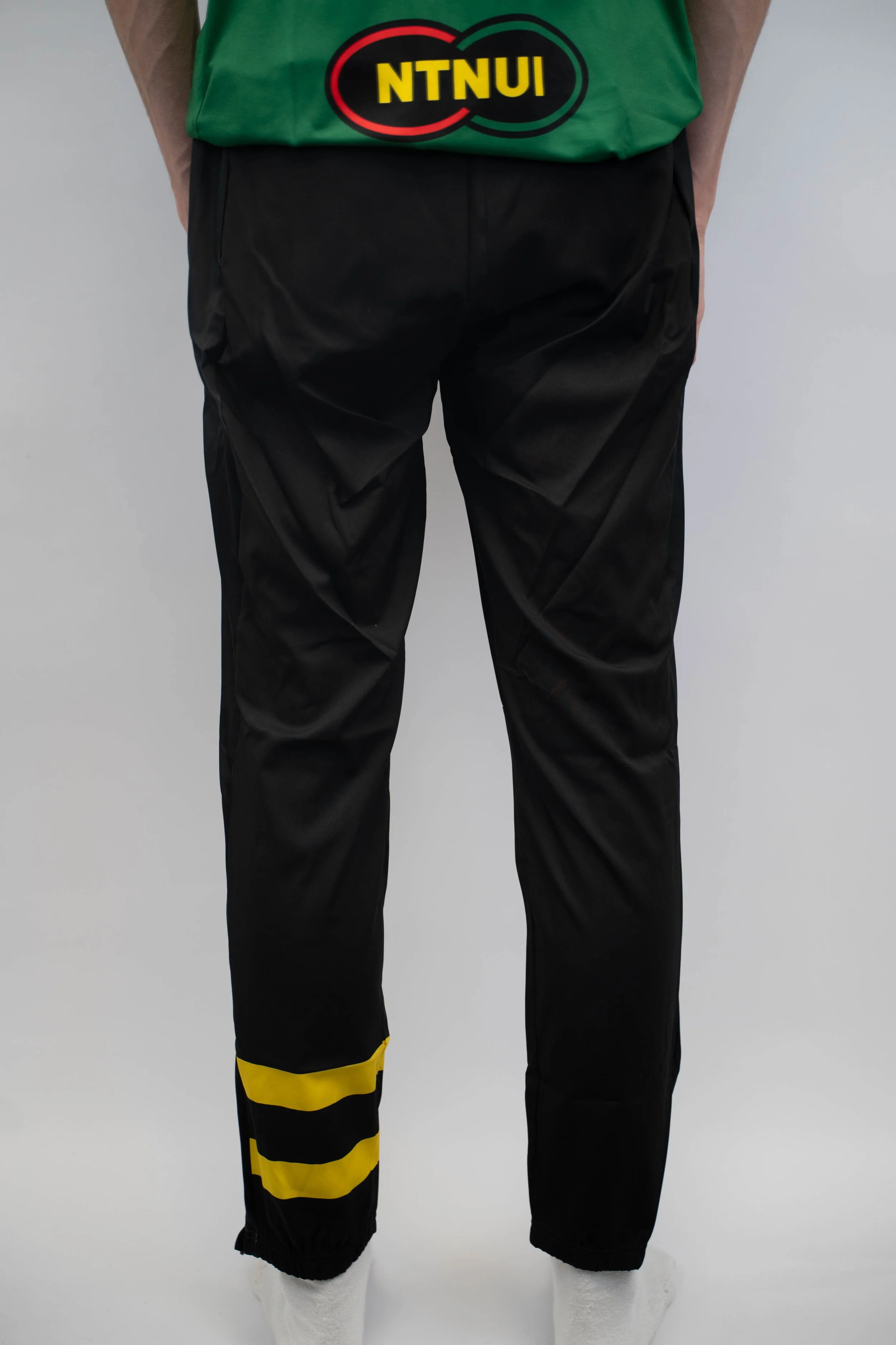 2025-11-16_Hans Kvam_Merch-88.jpg