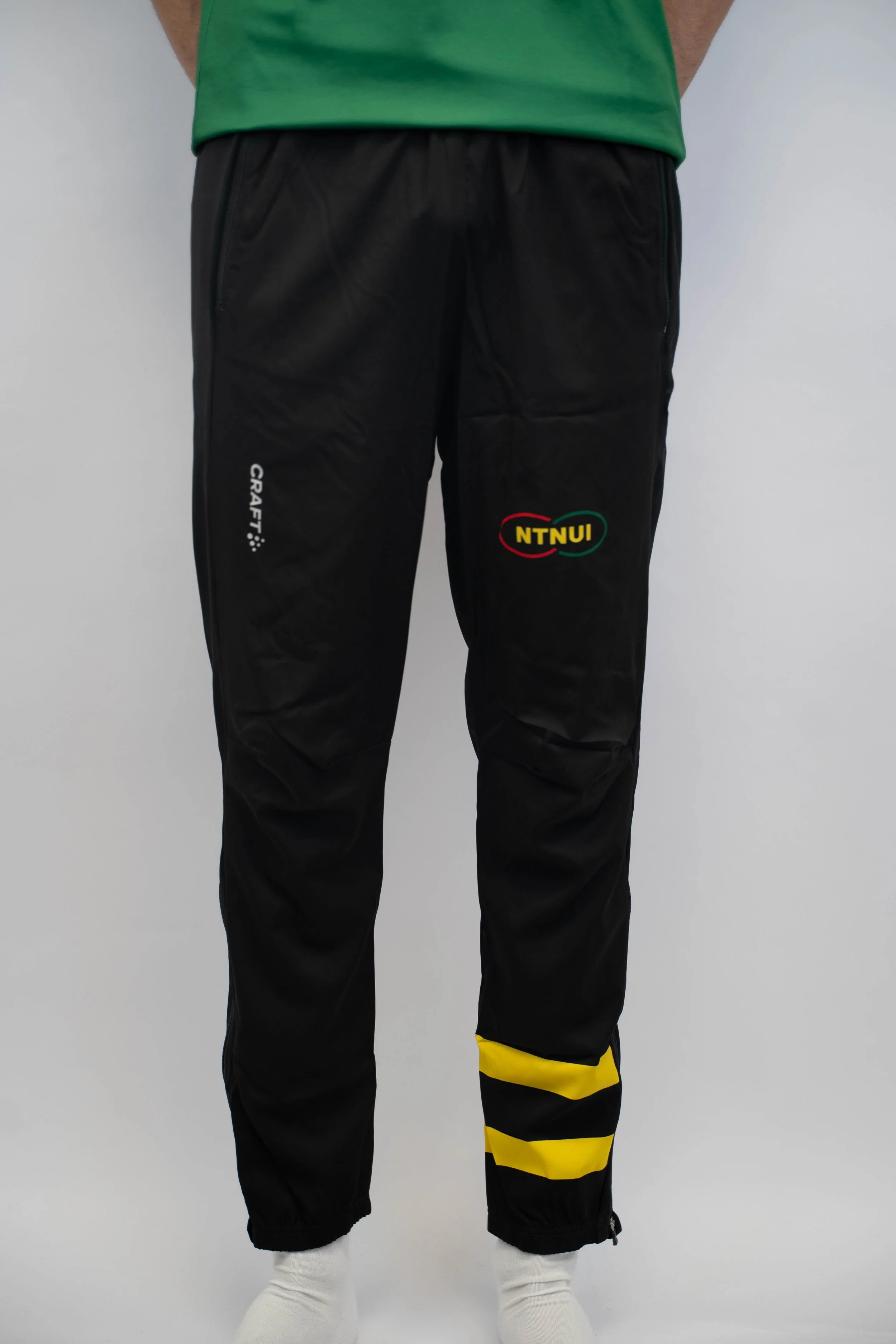 2025-11-16_Hans Kvam_Merch-86.jpg