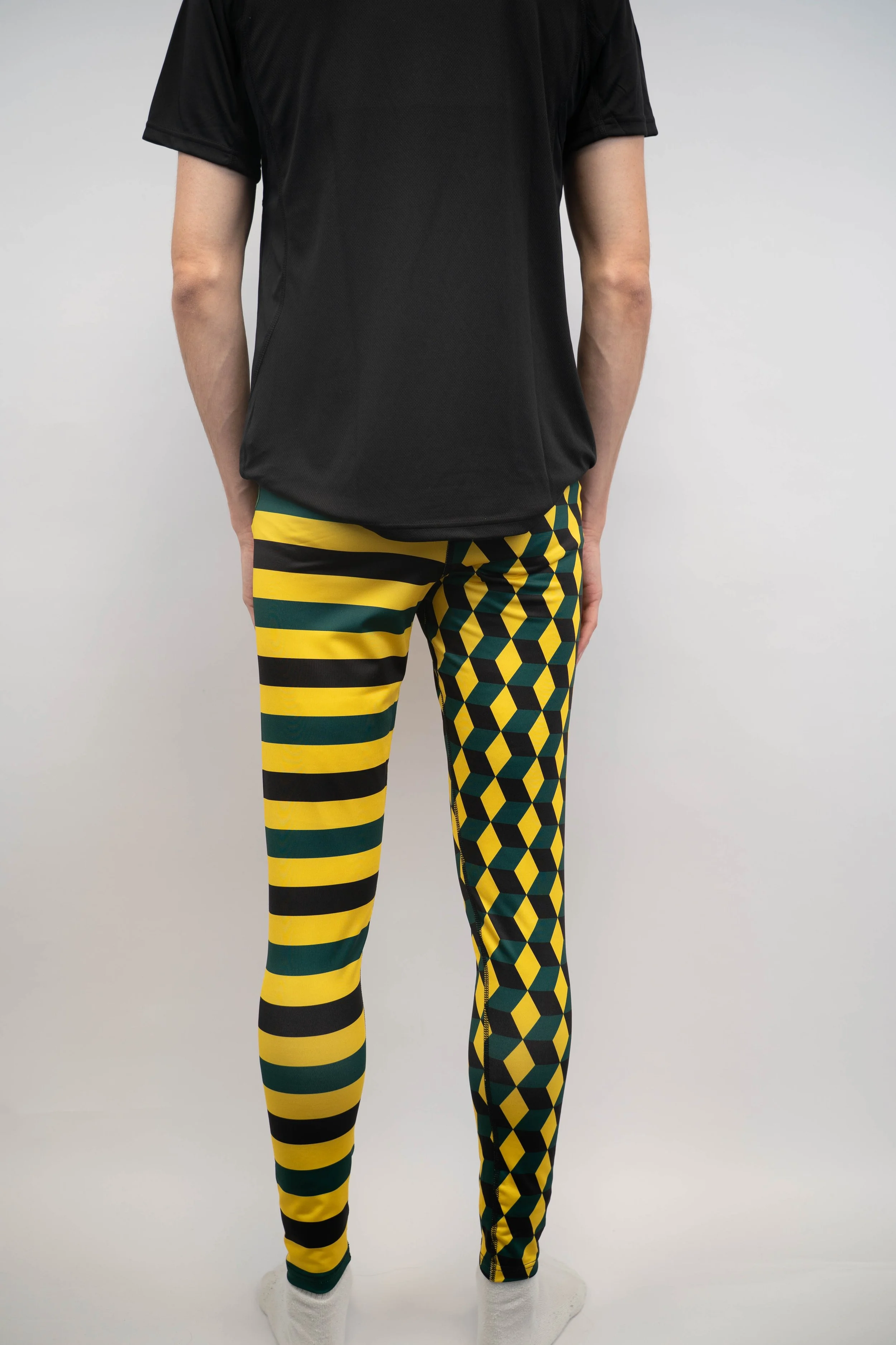 2025-11-16_Hans Kvam_Merch-103.jpg